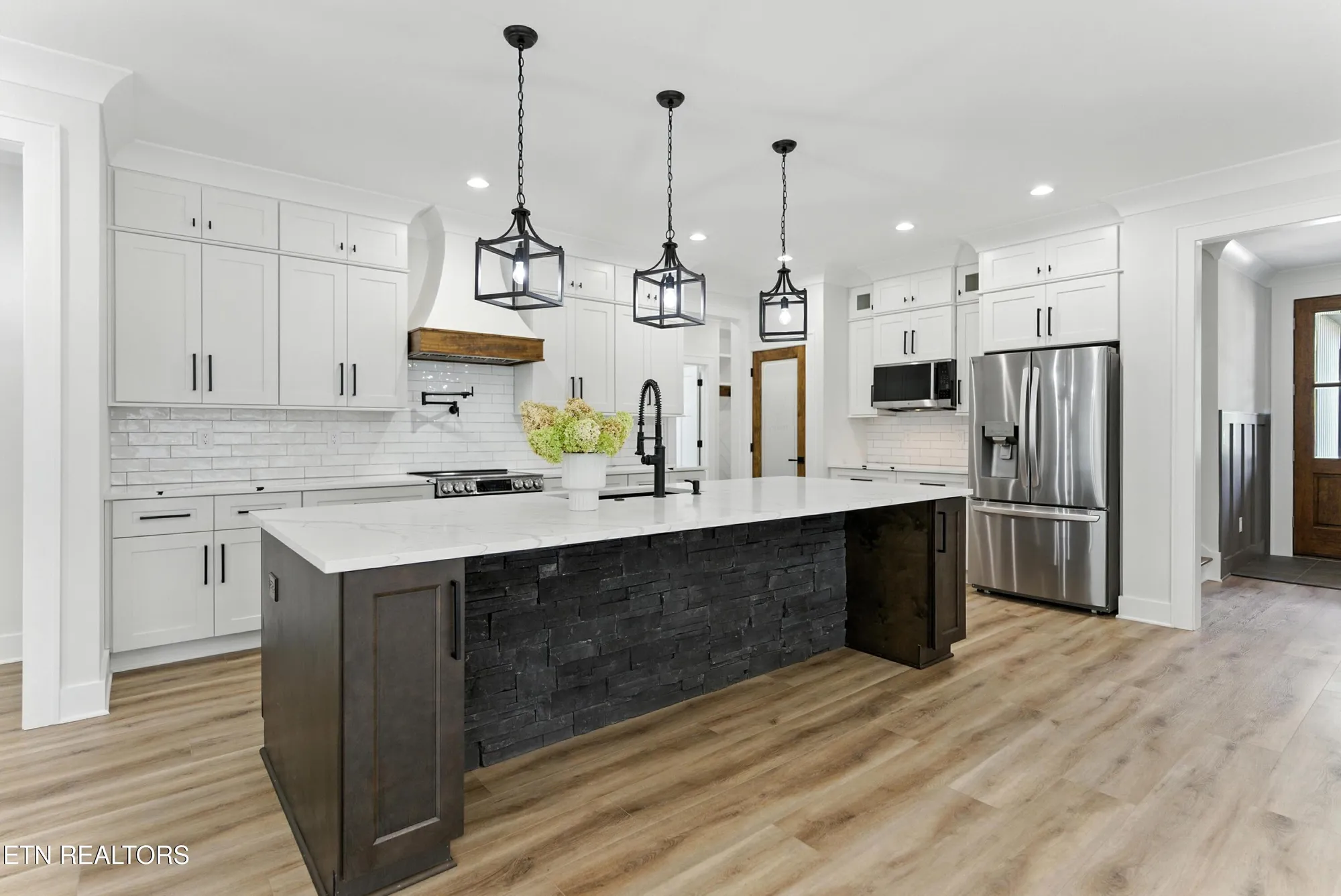 Property Slideshow image 17 of 54 | 149 gado way, Loudon, TN, 37774