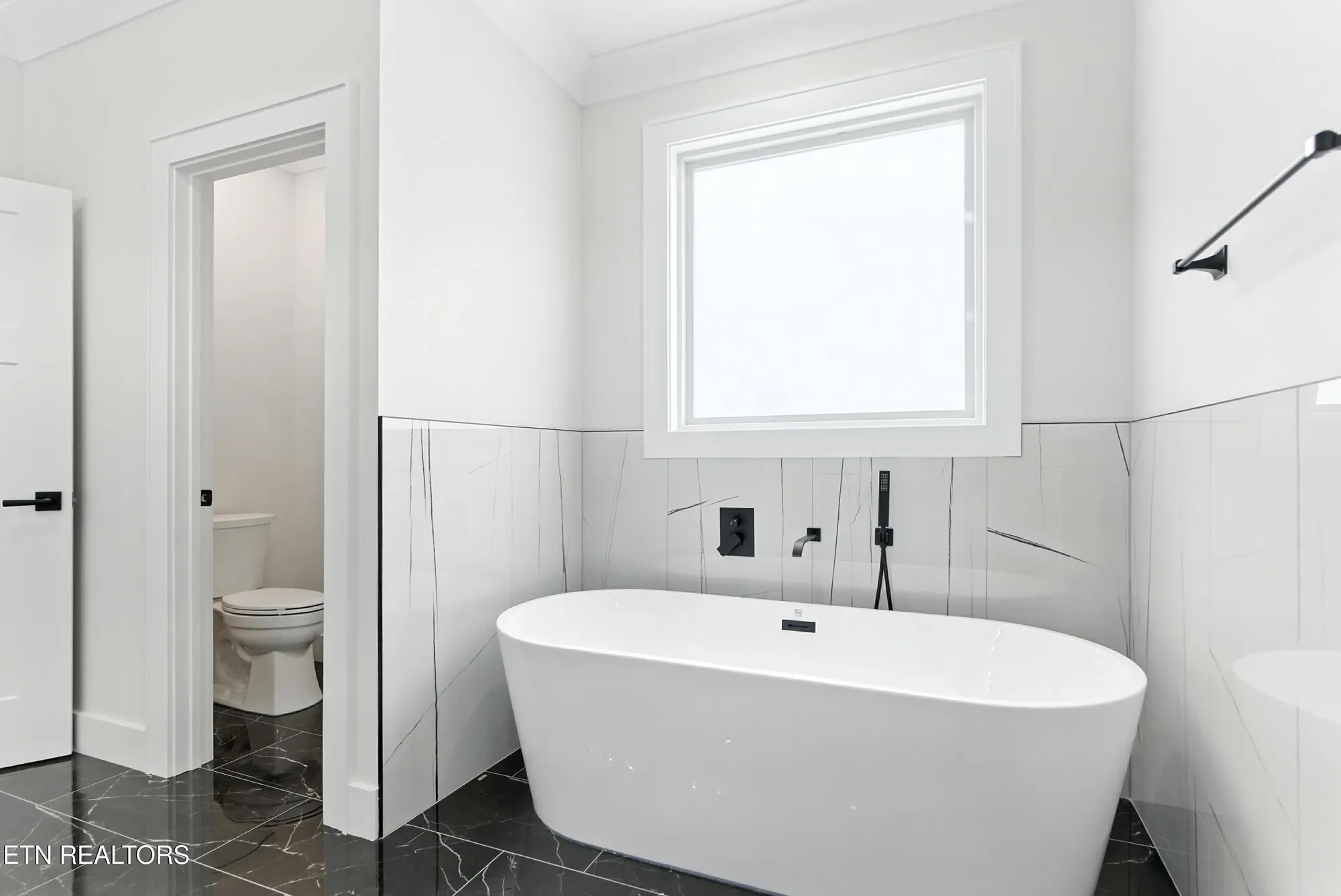 Property Slideshow image 32 of 54 | 149 gado way, Loudon, TN, 37774