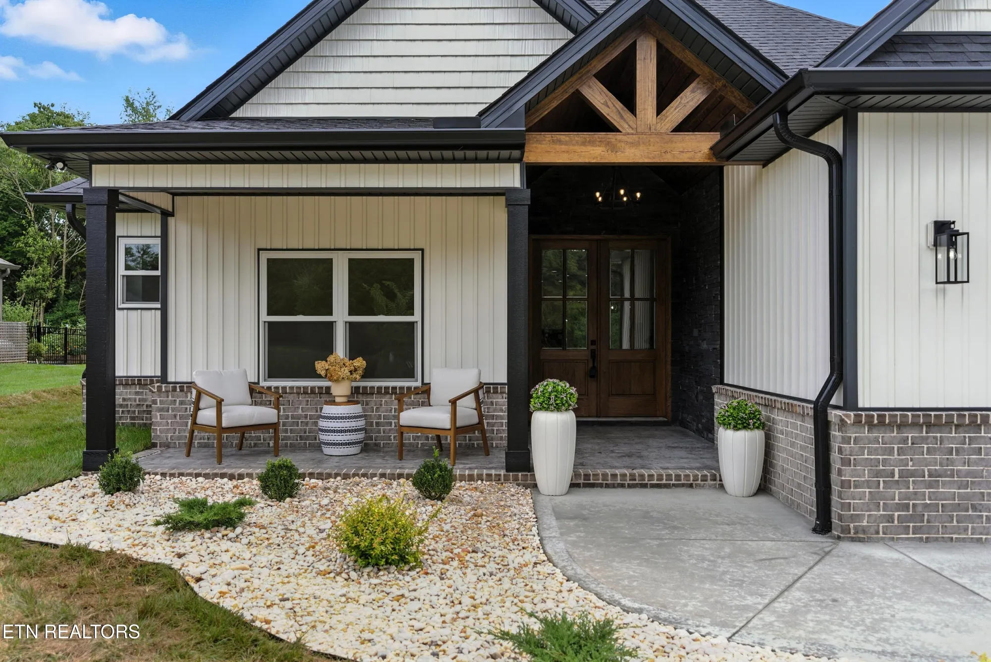 Property Slideshow image 6 of 54 | 149 gado way, Loudon, TN, 37774