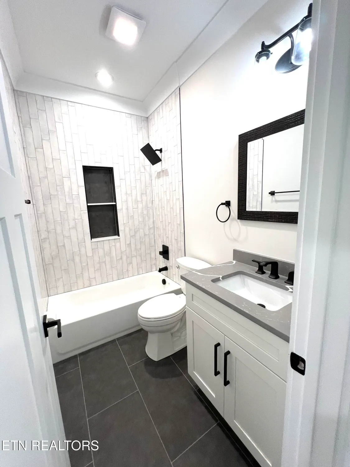 Property Slideshow image 47 of 54 | 149 gado way, Loudon, TN, 37774