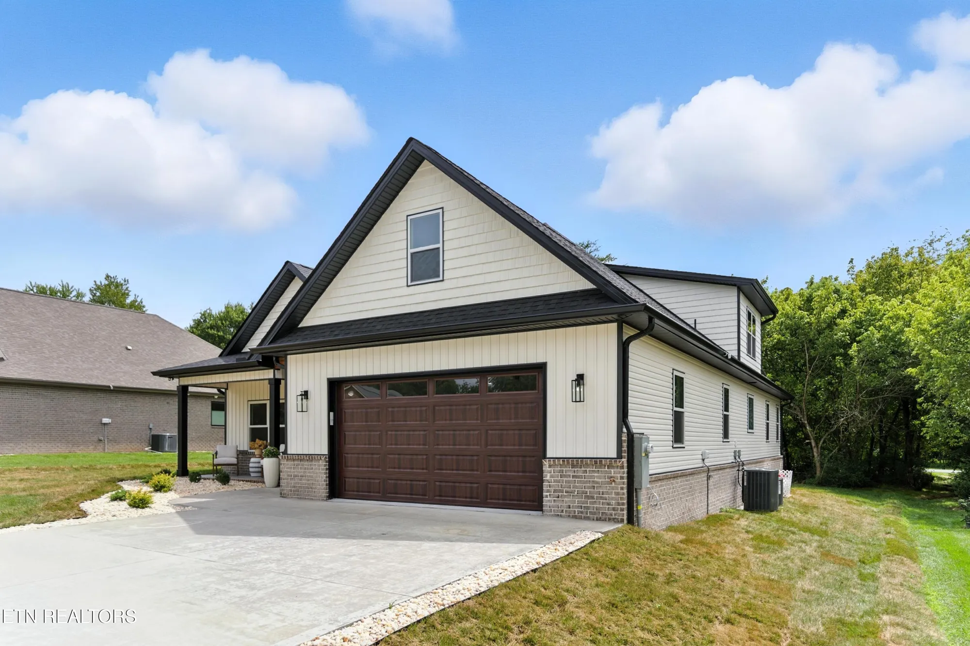 Property Slideshow image 5 of 54 | 149 gado way, Loudon, TN, 37774