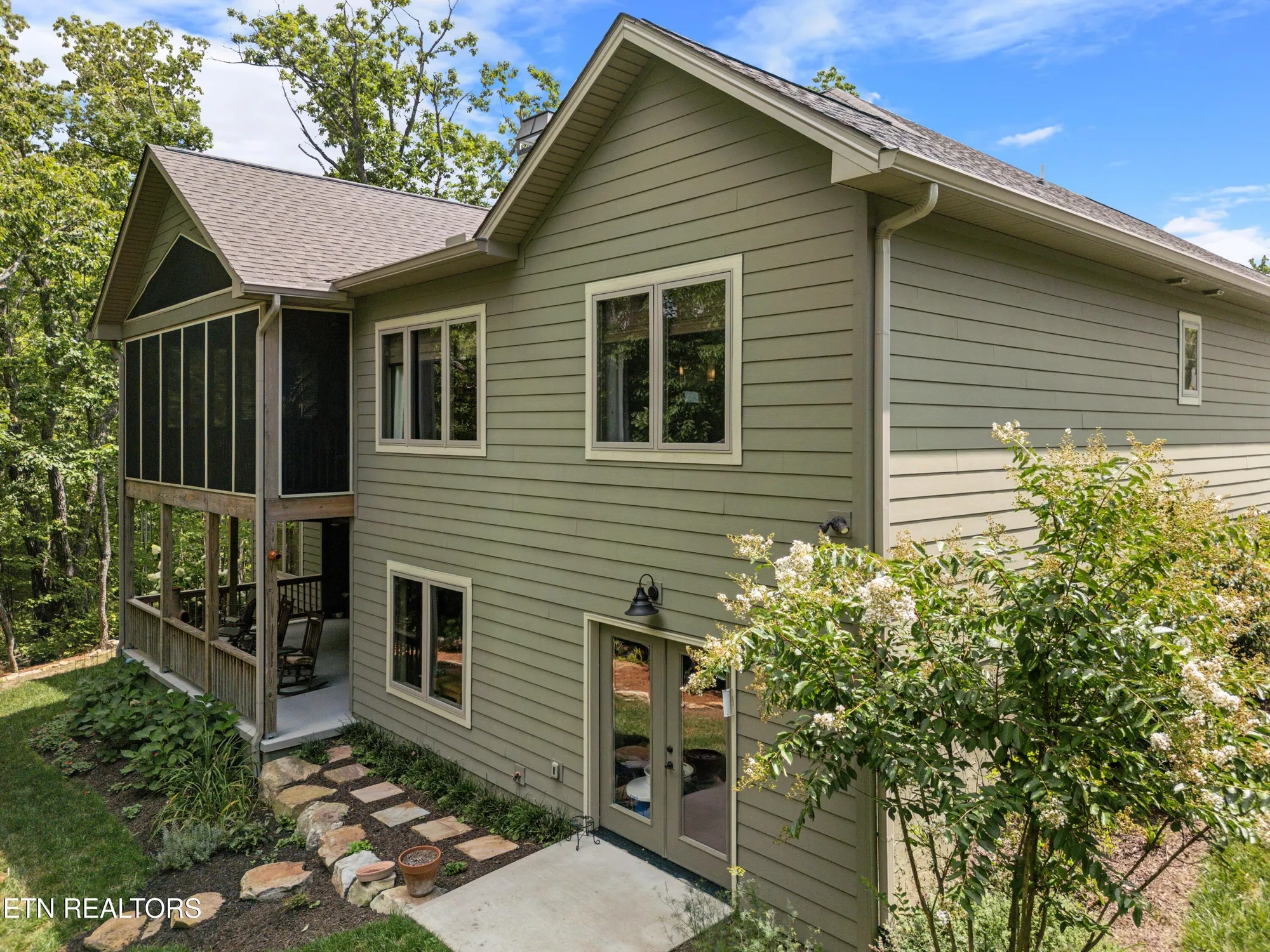 Property Slideshow image 4 of 59 | 143 chestnut ridge ln, Crossville, TN, 38558