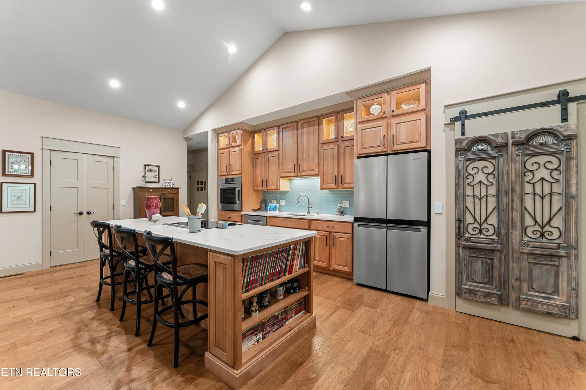 Property Slideshow image 23 of 59 | 143 chestnut ridge ln, Crossville, TN, 38558