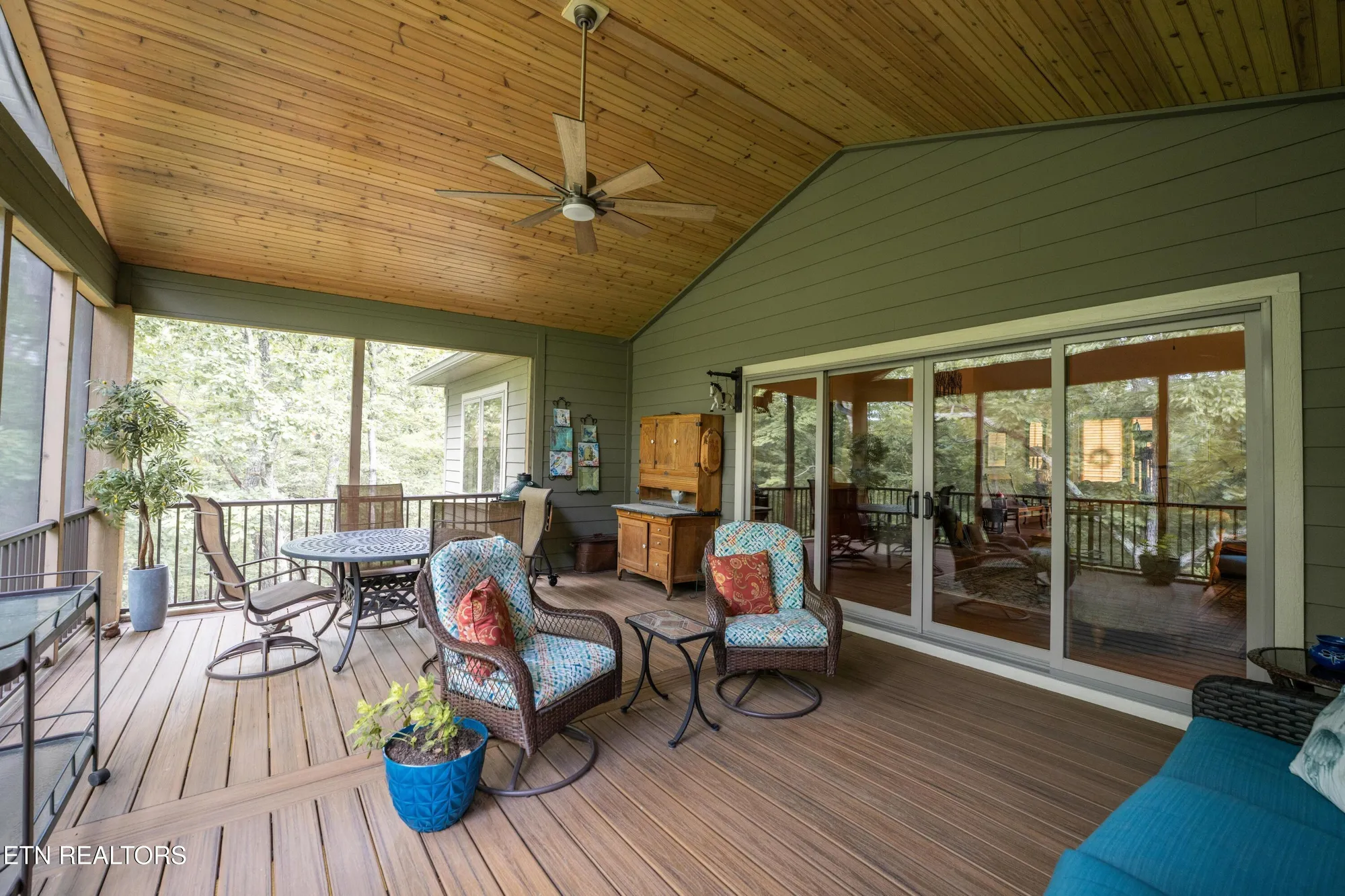 Property Slideshow image 31 of 59 | 143 chestnut ridge ln, Crossville, TN, 38558
