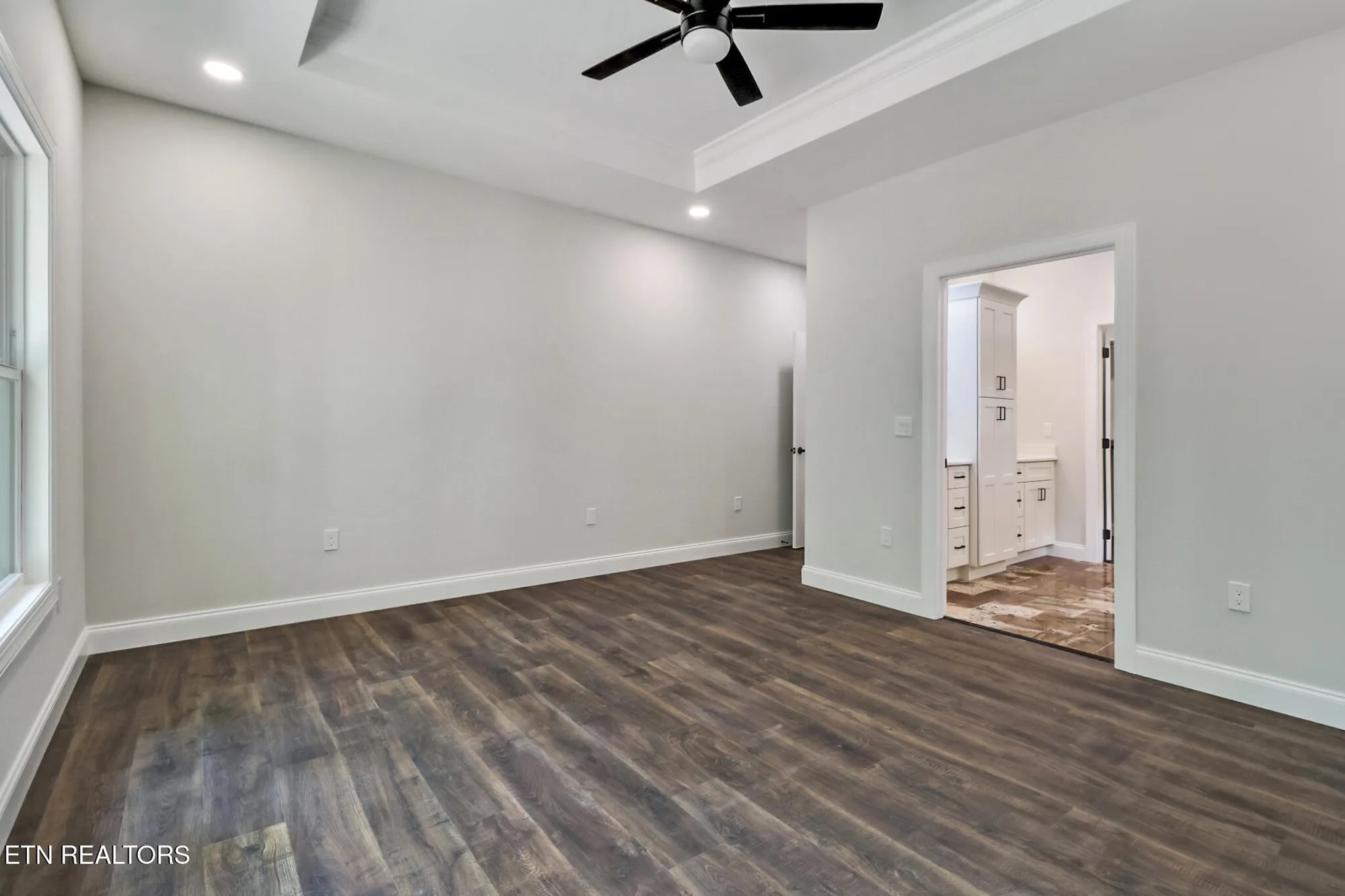 Property Slideshow image 13 of 30 | 141 windsor rd, Crossville, TN, 38558