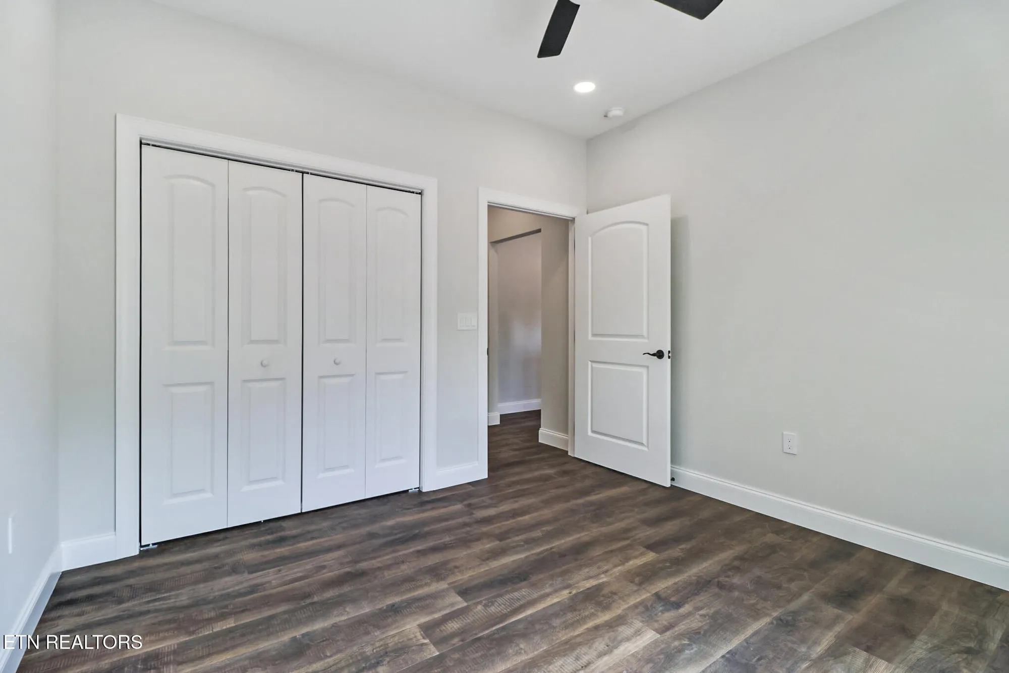 Property Slideshow image 19 of 30 | 141 windsor rd, Crossville, TN, 38558