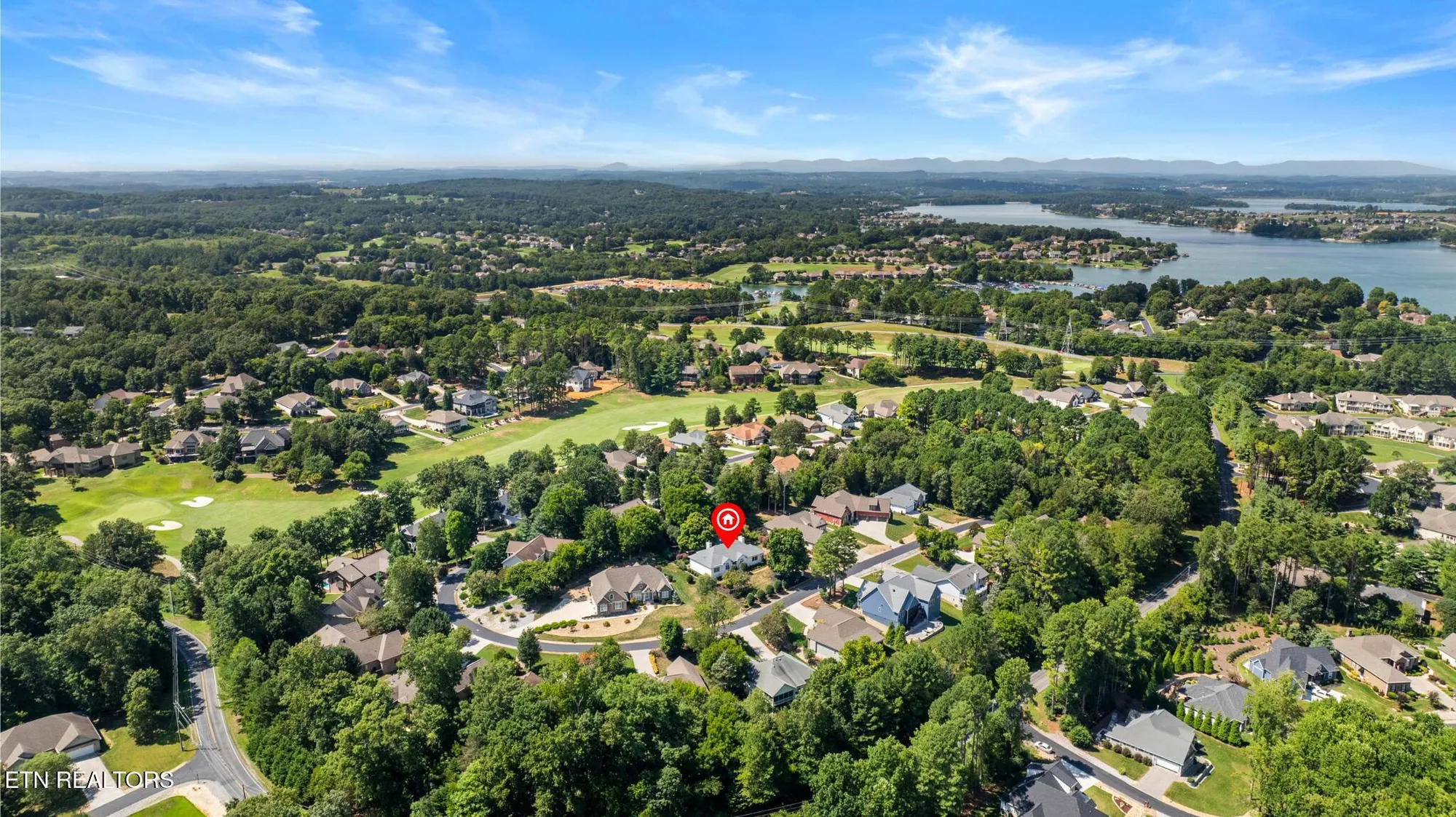 Property Slideshow image 9 of 51 | 108 tahlequah ln, Loudon, TN, 37774