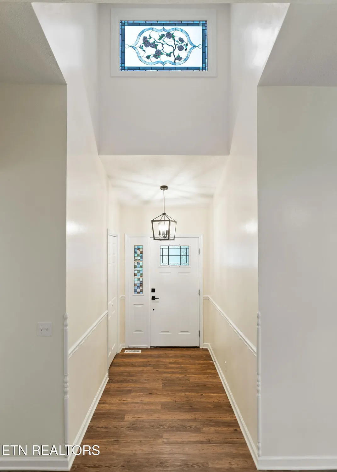 Property Slideshow image 7 of 49 | 334 lakeview dr, Crossville, TN, 38558