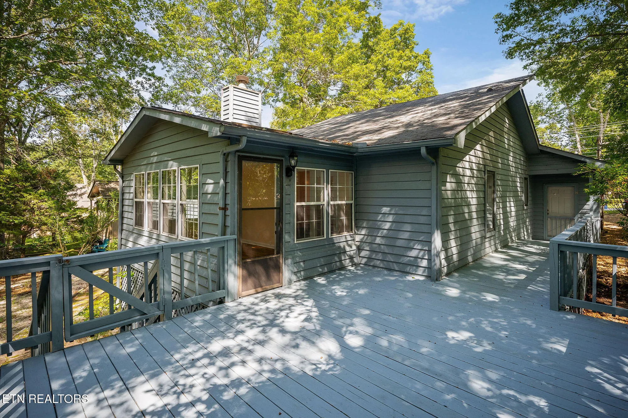 Property Slideshow image 42 of 49 | 334 lakeview dr, Crossville, TN, 38558