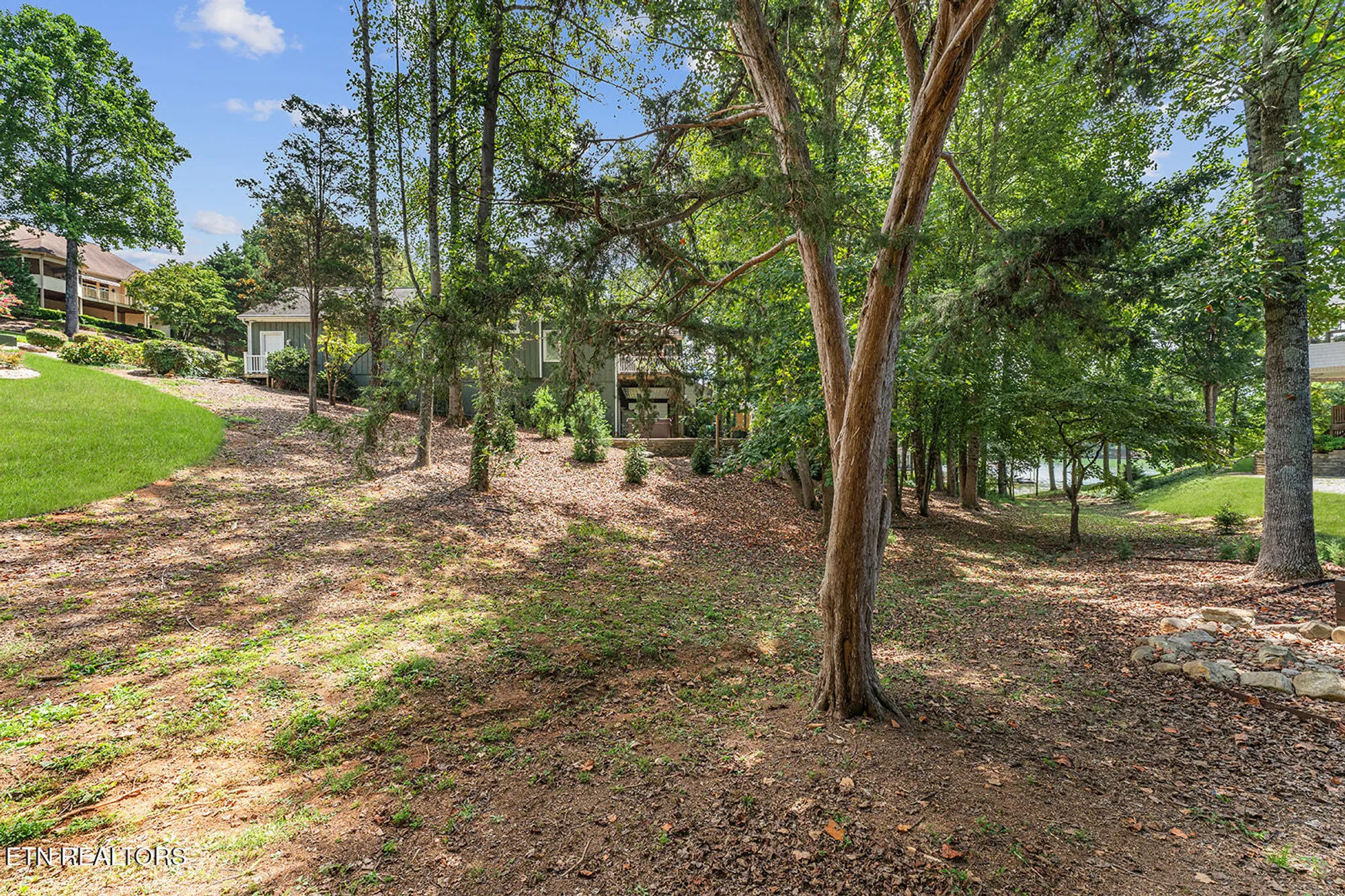 Property Slideshow image 49 of 54 | 216 tecumseh way, Loudon, TN, 37774