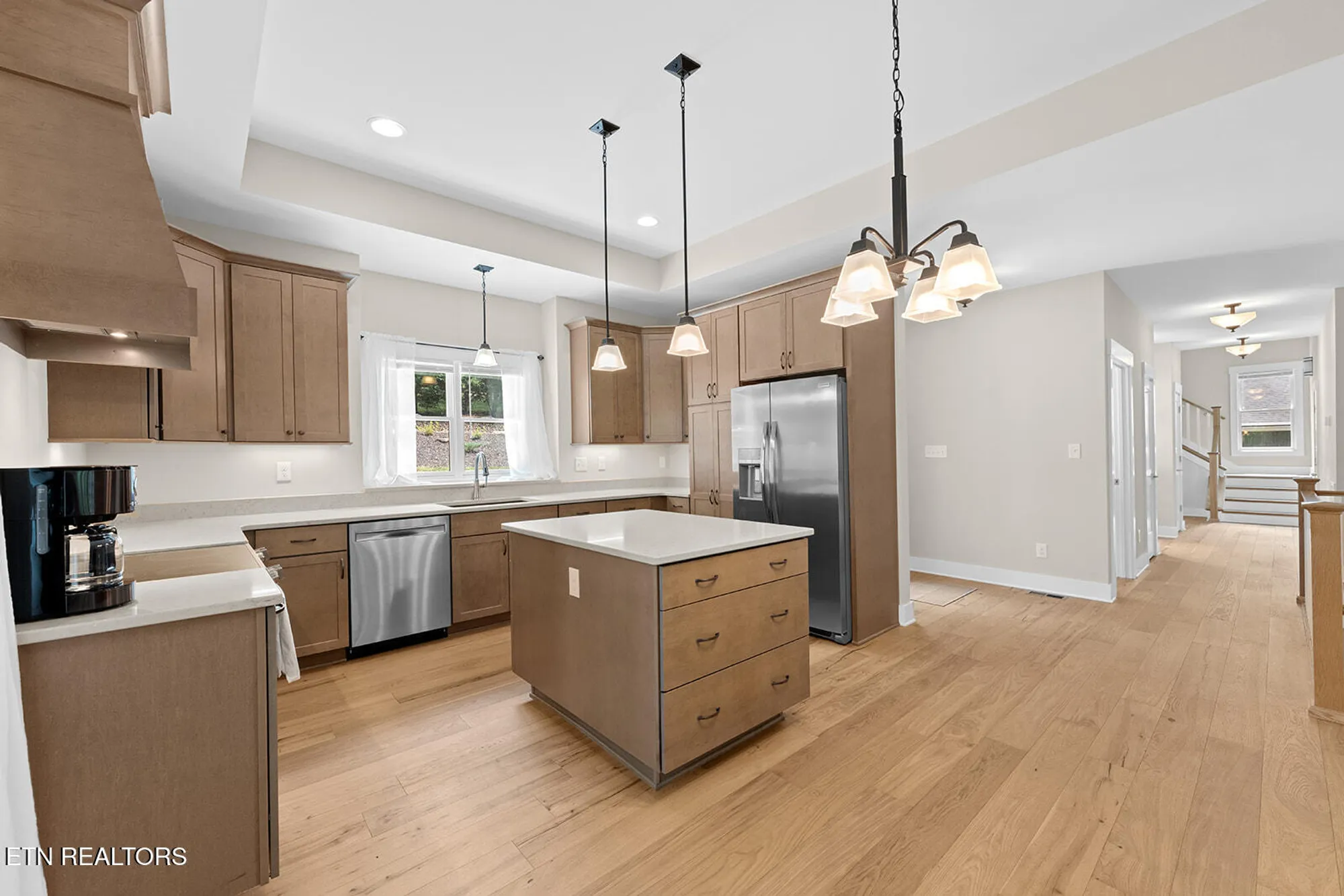 Property Slideshow image 14 of 54 | 216 tecumseh way, Loudon, TN, 37774