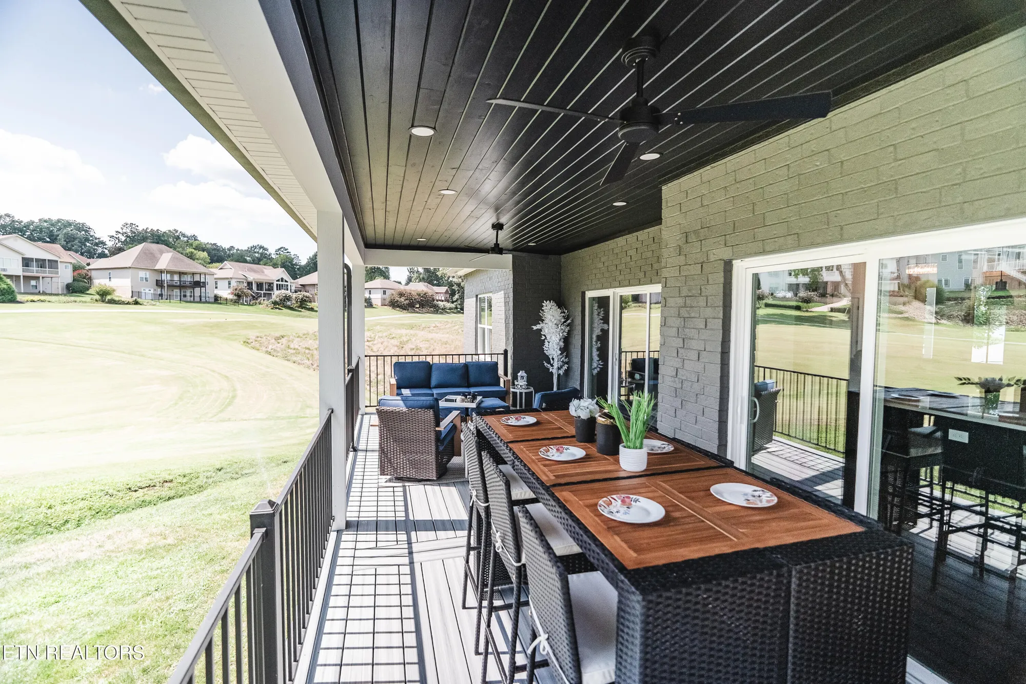 Property Slideshow image 12 of 50 | 216 tooweka ln, Loudon, TN, 37774