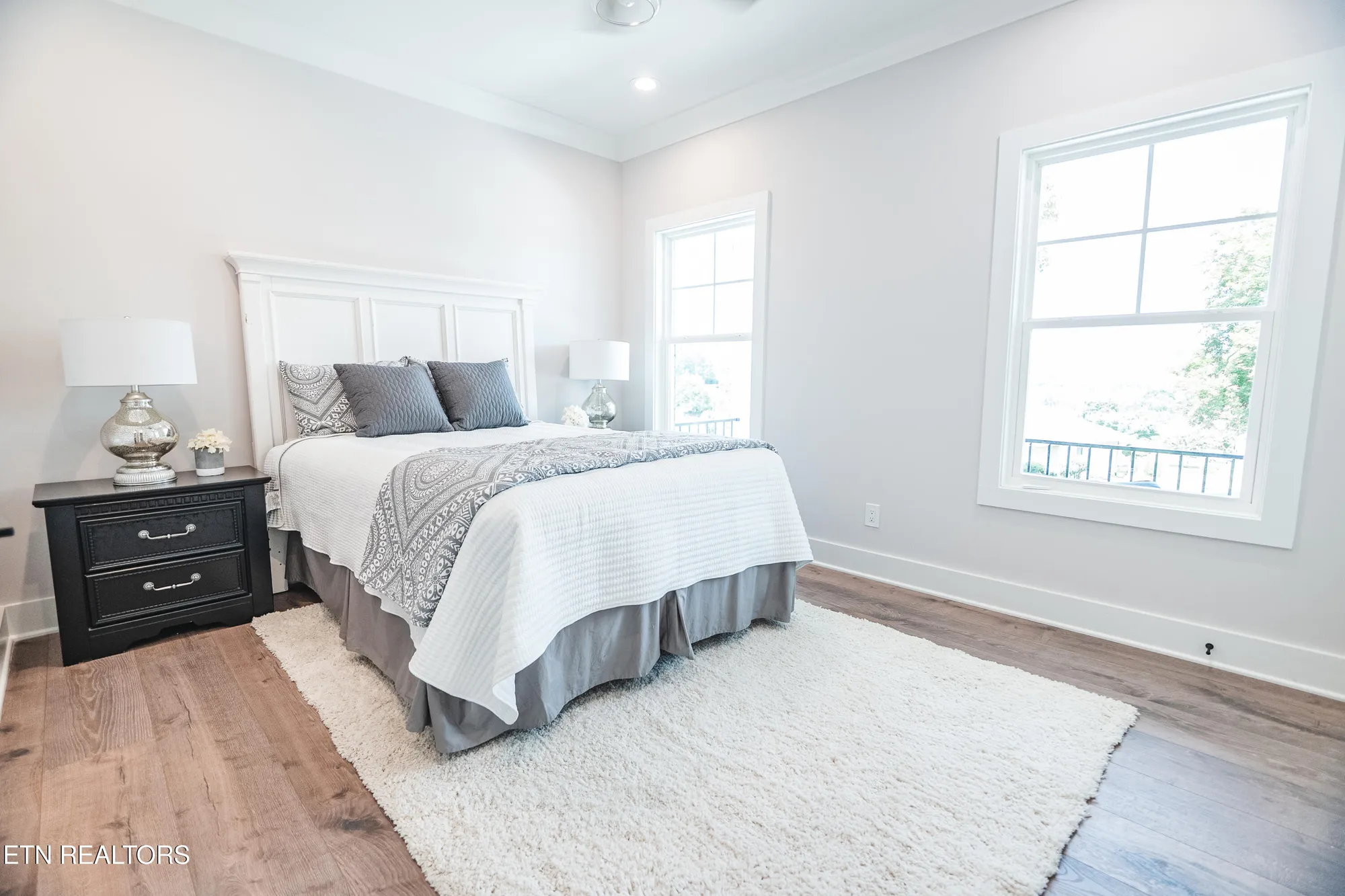 Property Slideshow image 23 of 50 | 216 tooweka ln, Loudon, TN, 37774