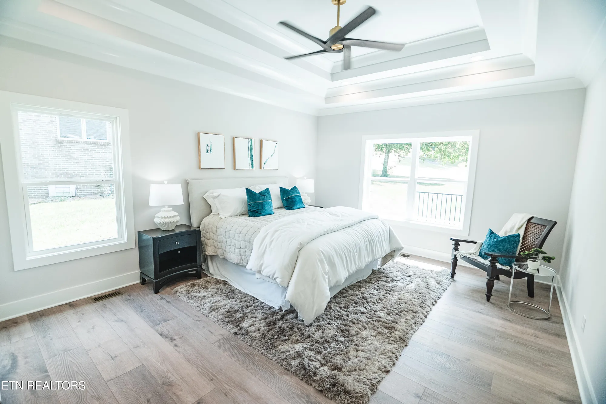 Property Slideshow image 16 of 50 | 216 tooweka ln, Loudon, TN, 37774