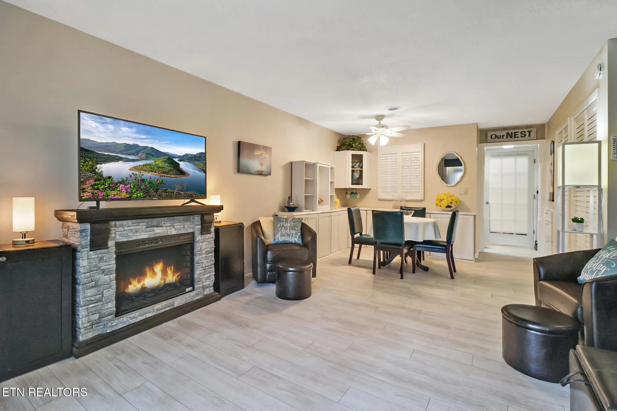 Property Slideshow image 5 of 32 | 74 lakeshore ct unit 78, Crossville, TN, 38558