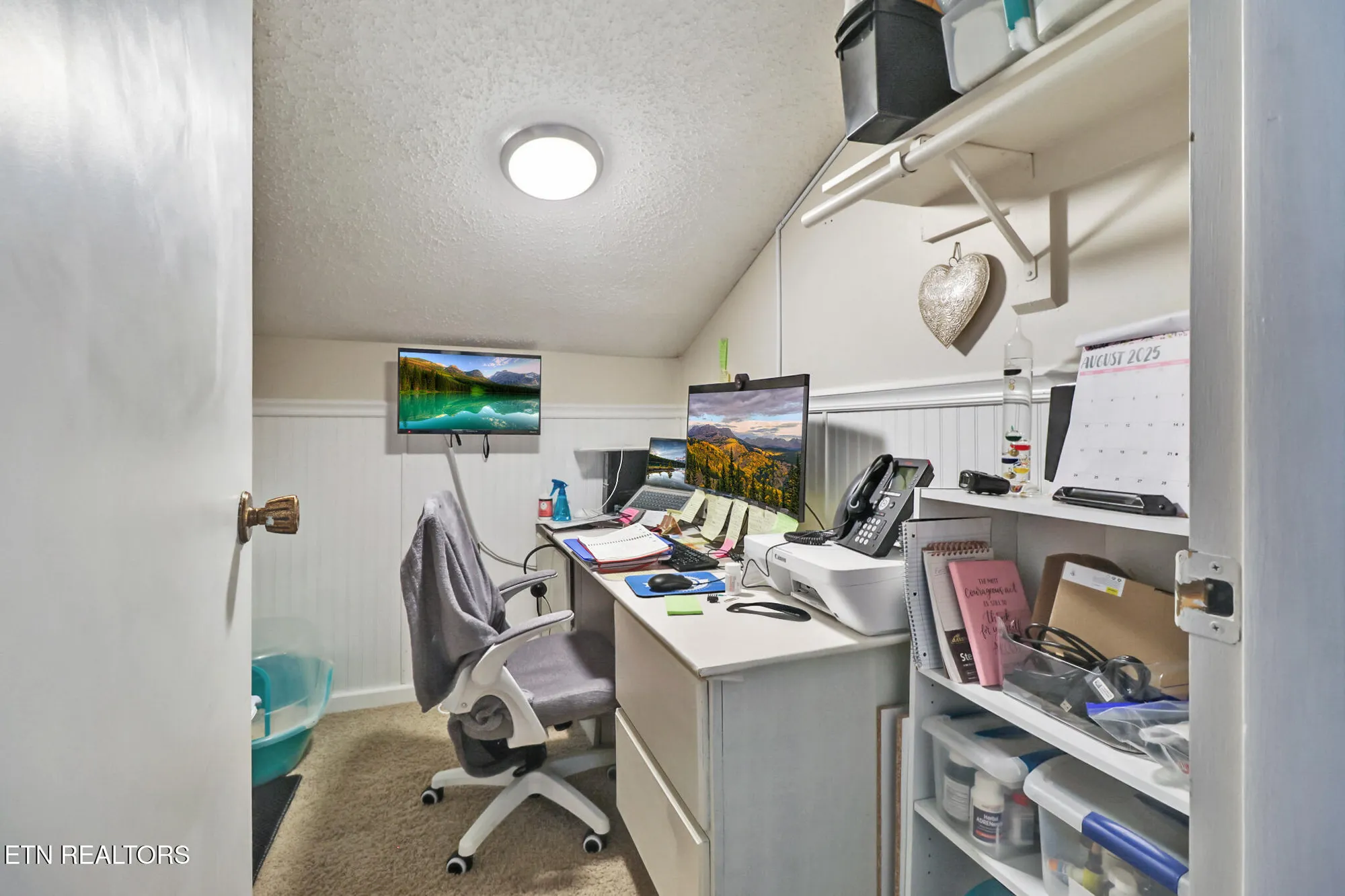 Property Slideshow image 20 of 32 | 74 lakeshore ct unit 78, Crossville, TN, 38558