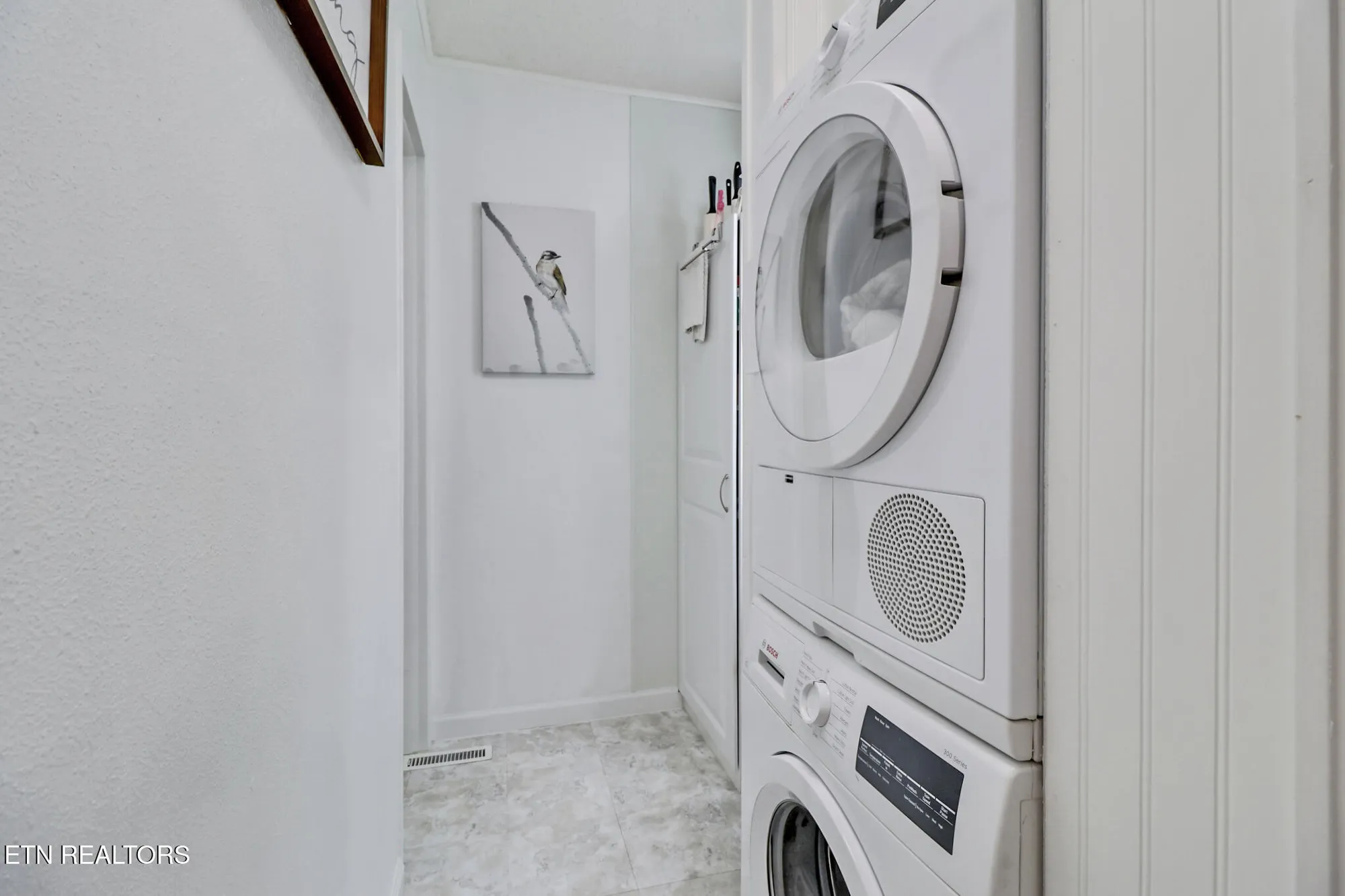 Property Slideshow image 23 of 32 | 74 lakeshore ct unit 78, Crossville, TN, 38558