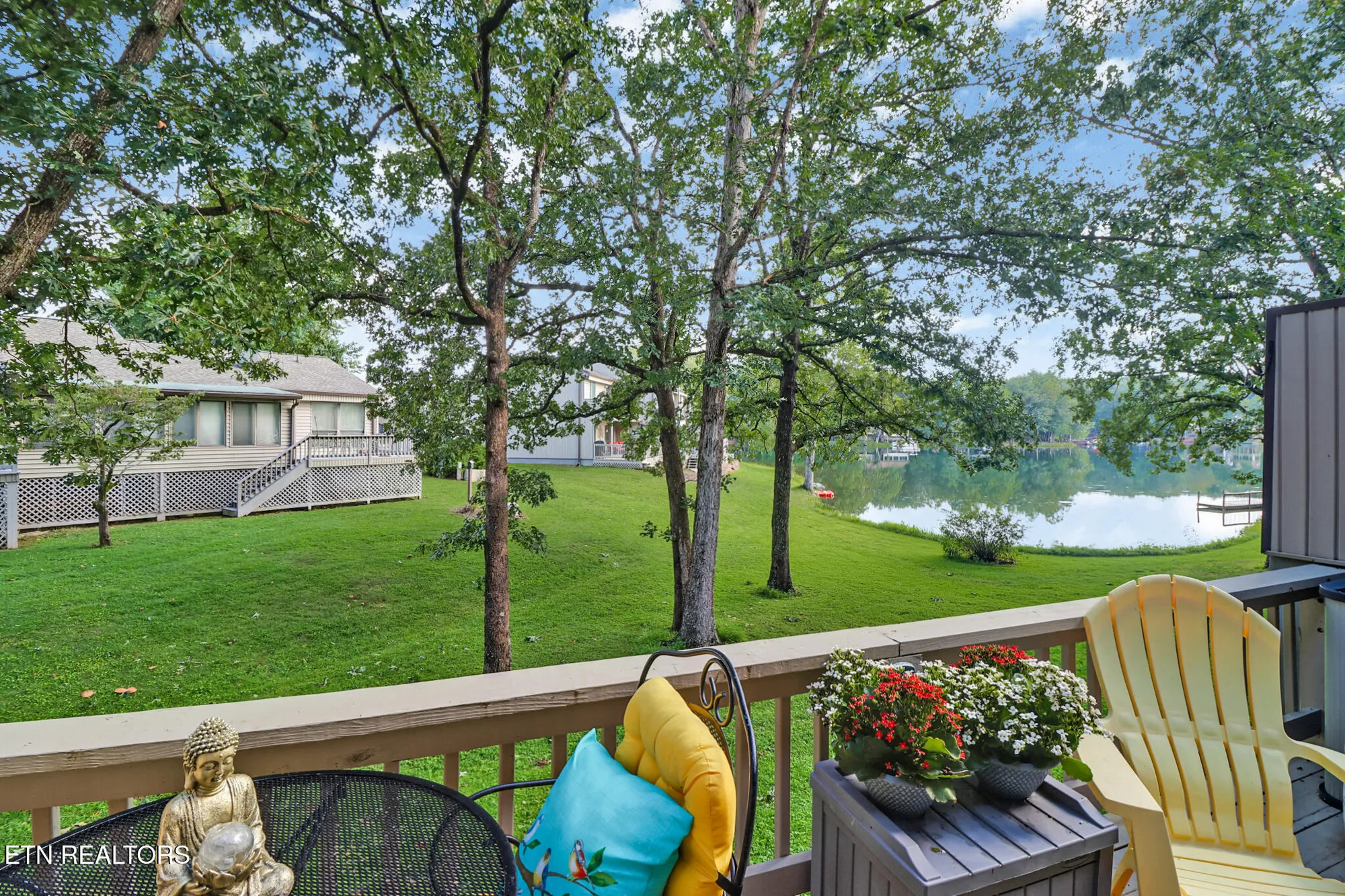 Property Slideshow image 26 of 32 | 74 lakeshore ct unit 78, Crossville, TN, 38558