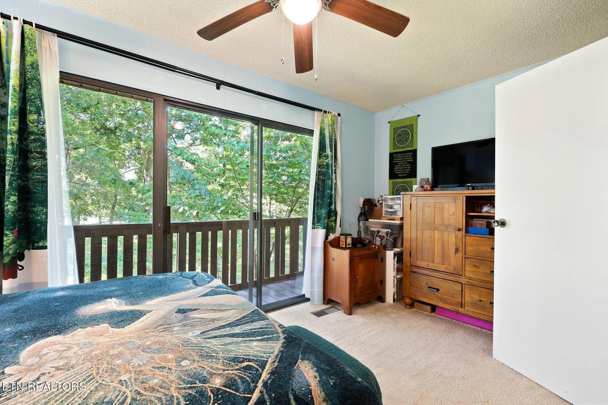 Property Slideshow image 19 of 41 | 97 wilshire heights dr, Crossville, TN, 38558