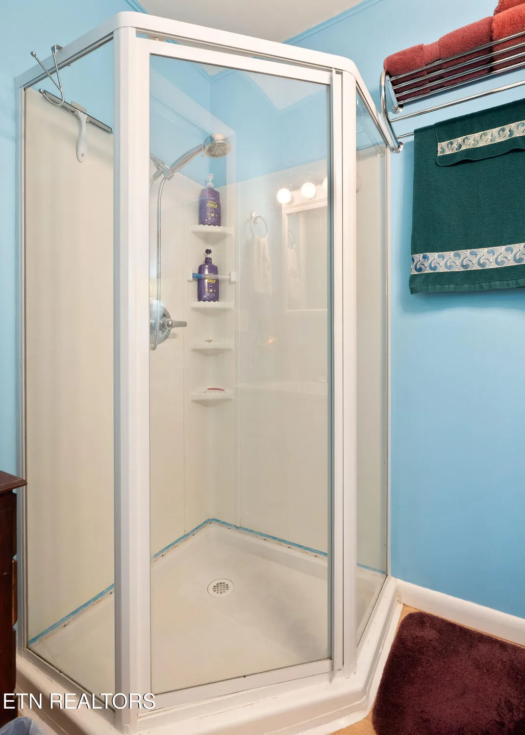 Property Slideshow image 21 of 41 | 97 wilshire heights dr, Crossville, TN, 38558