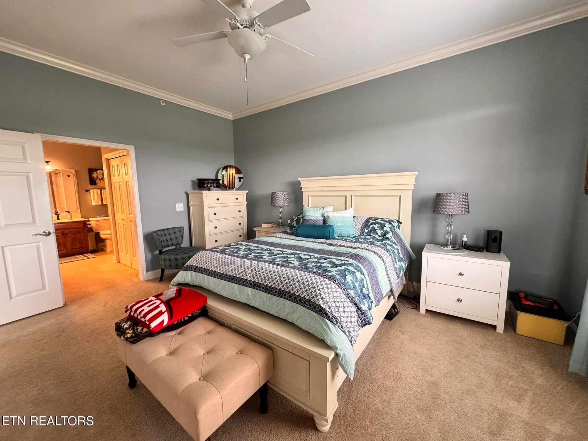 Property Slideshow image 8 of 34 | 535 rarity bay pkwy apt 304, Vonore, TN, 37885