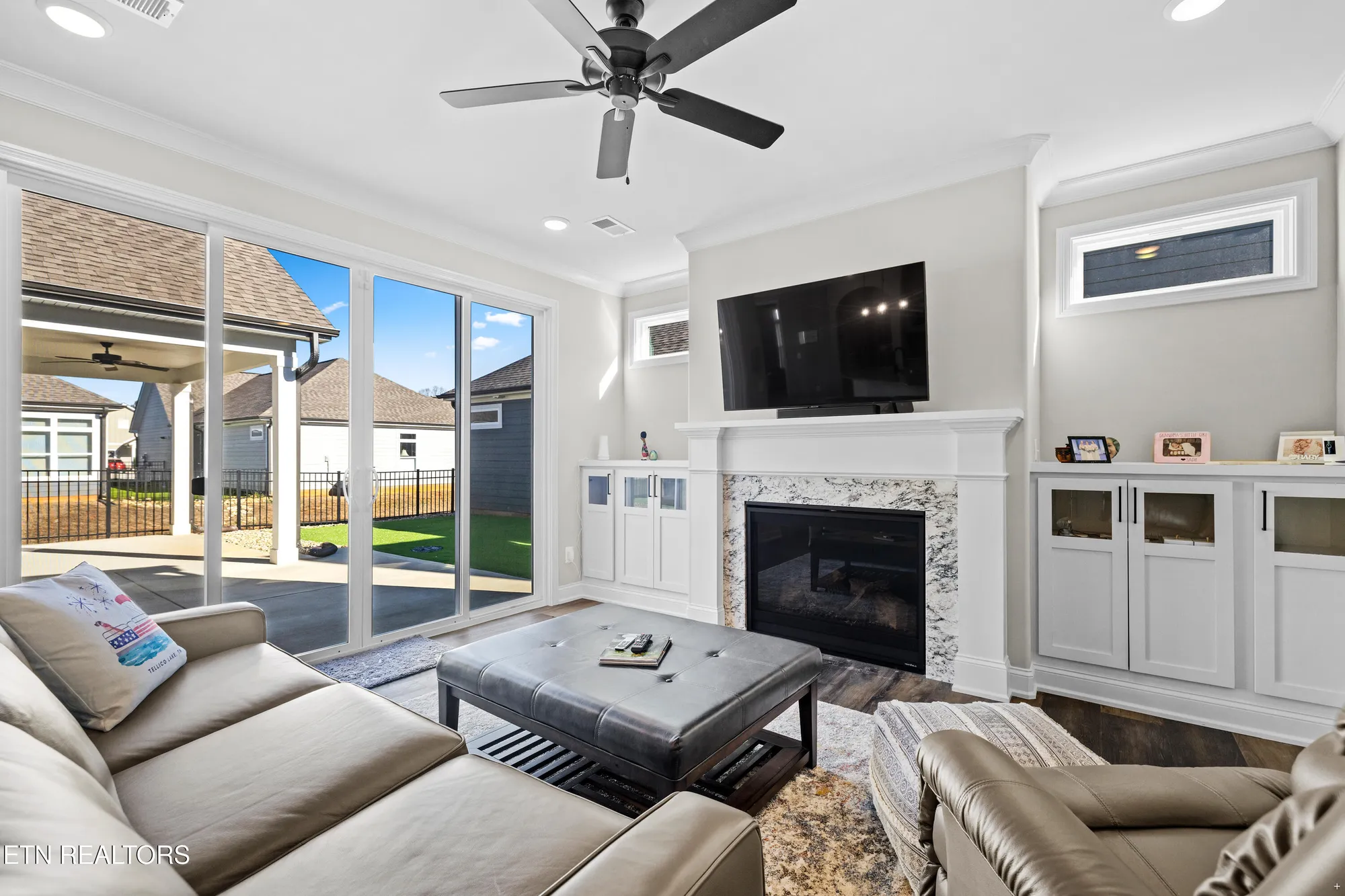 Property Slideshow image 7 of 23 | 511 chestnut pl, Loudon, TN, 37774