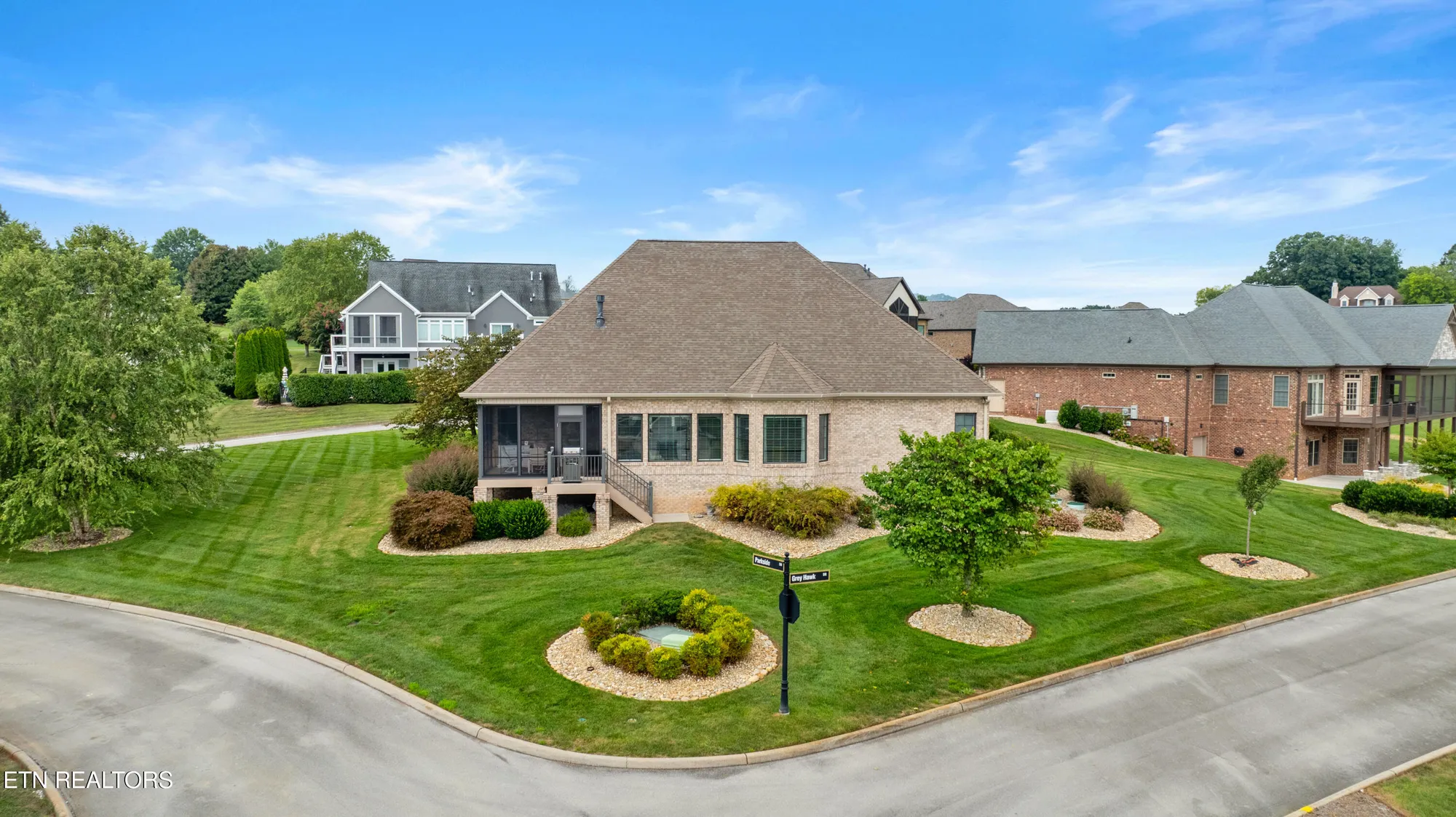 Property Slideshow image 4 of 45 | 117 red hawk dr, Vonore, TN, 37885