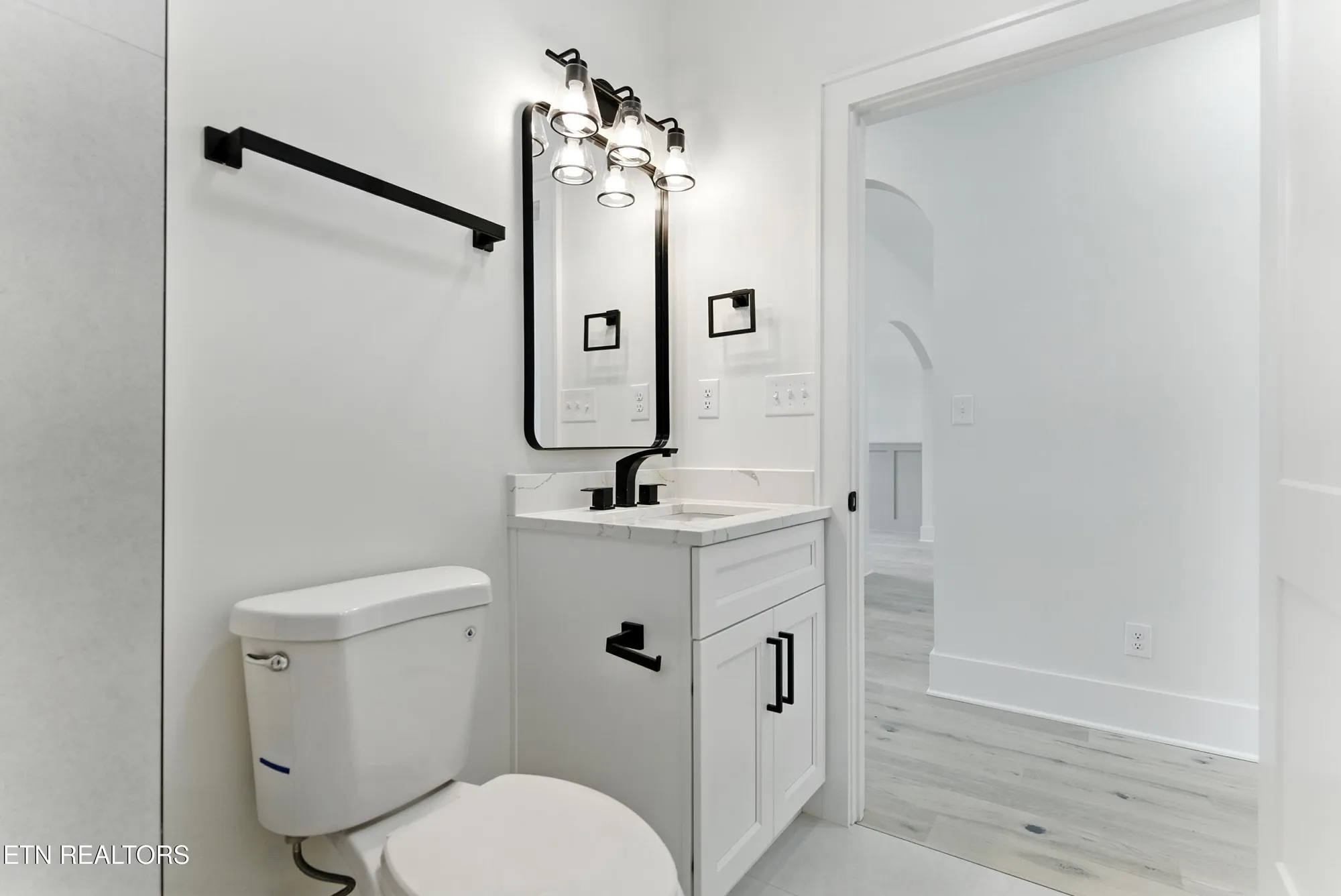 Property Slideshow image 28 of 53 | 155 elokwa way, Loudon, TN, 37774