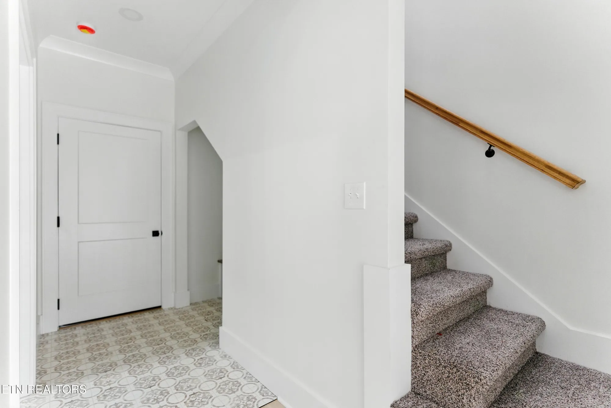 Property Slideshow image 32 of 53 | 155 elokwa way, Loudon, TN, 37774