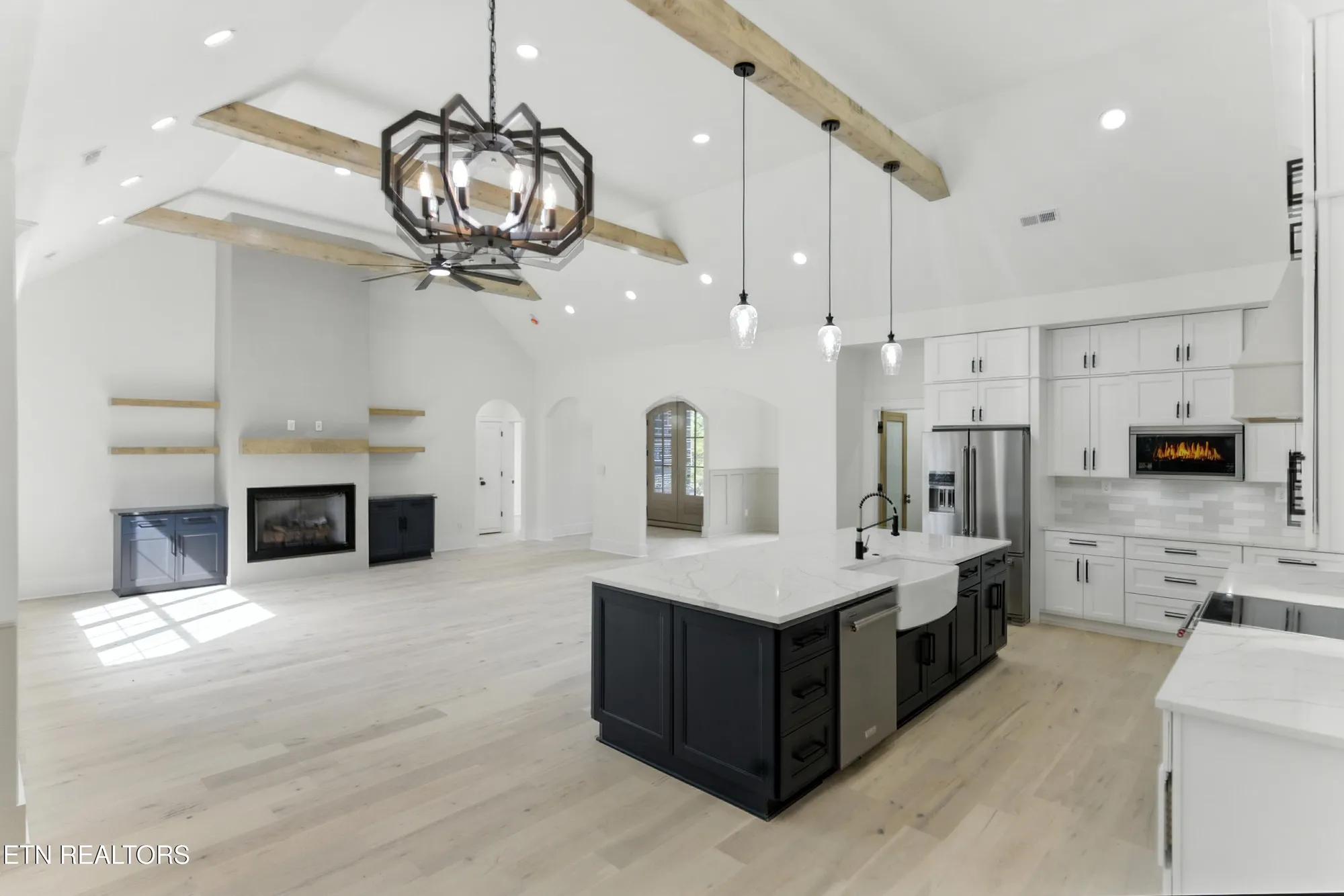 Property Slideshow image 9 of 53 | 155 elokwa way, Loudon, TN, 37774