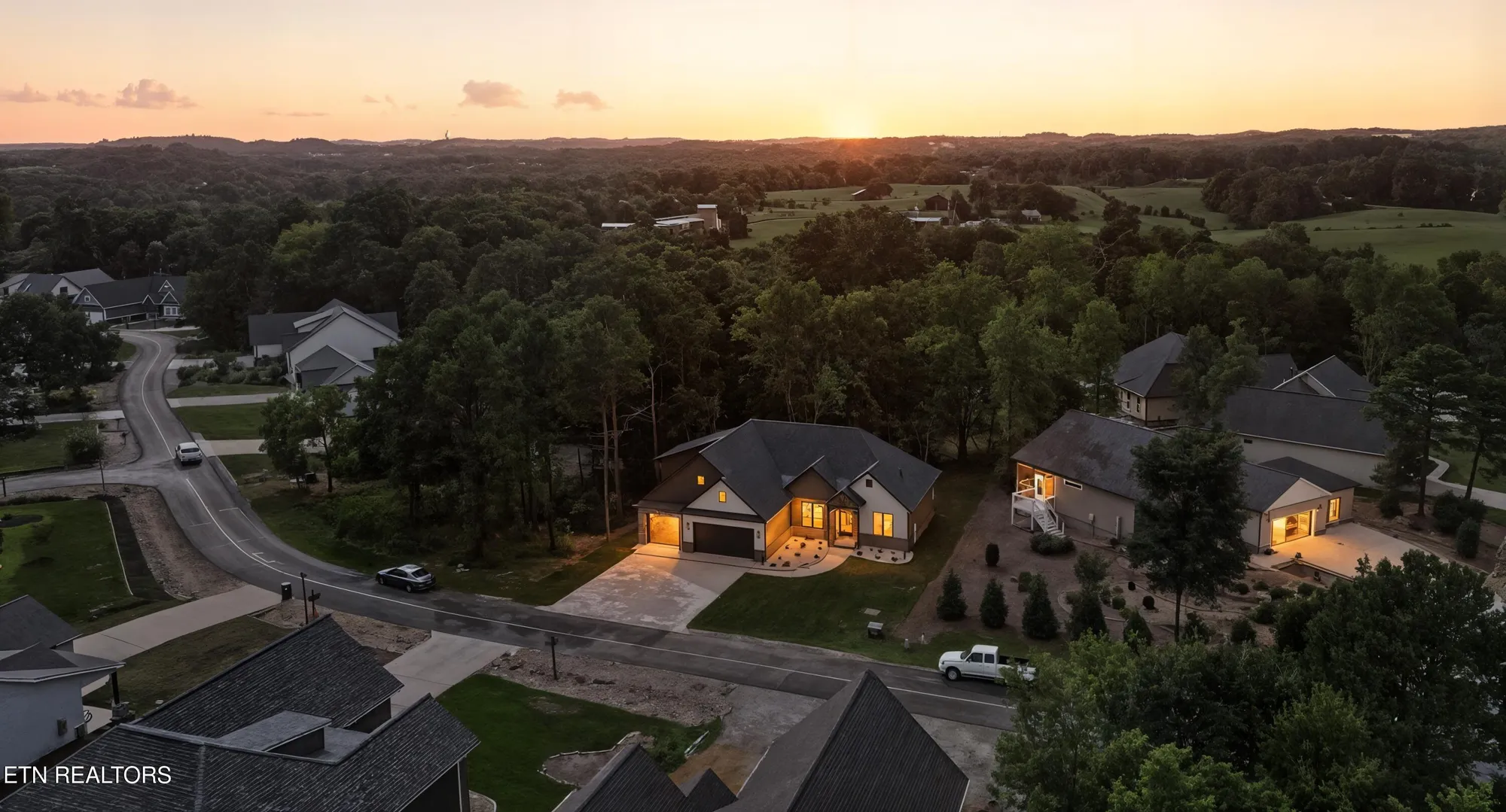 Property Slideshow image 48 of 53 | 155 elokwa way, Loudon, TN, 37774