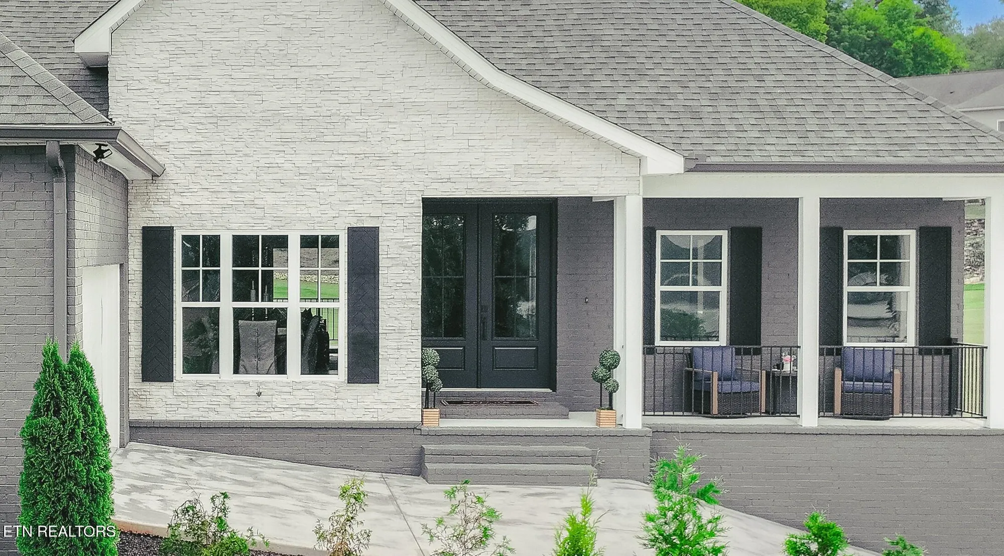 Property Slideshow image 2 of 50 | 216 tooweka ln, Loudon, TN, 37774