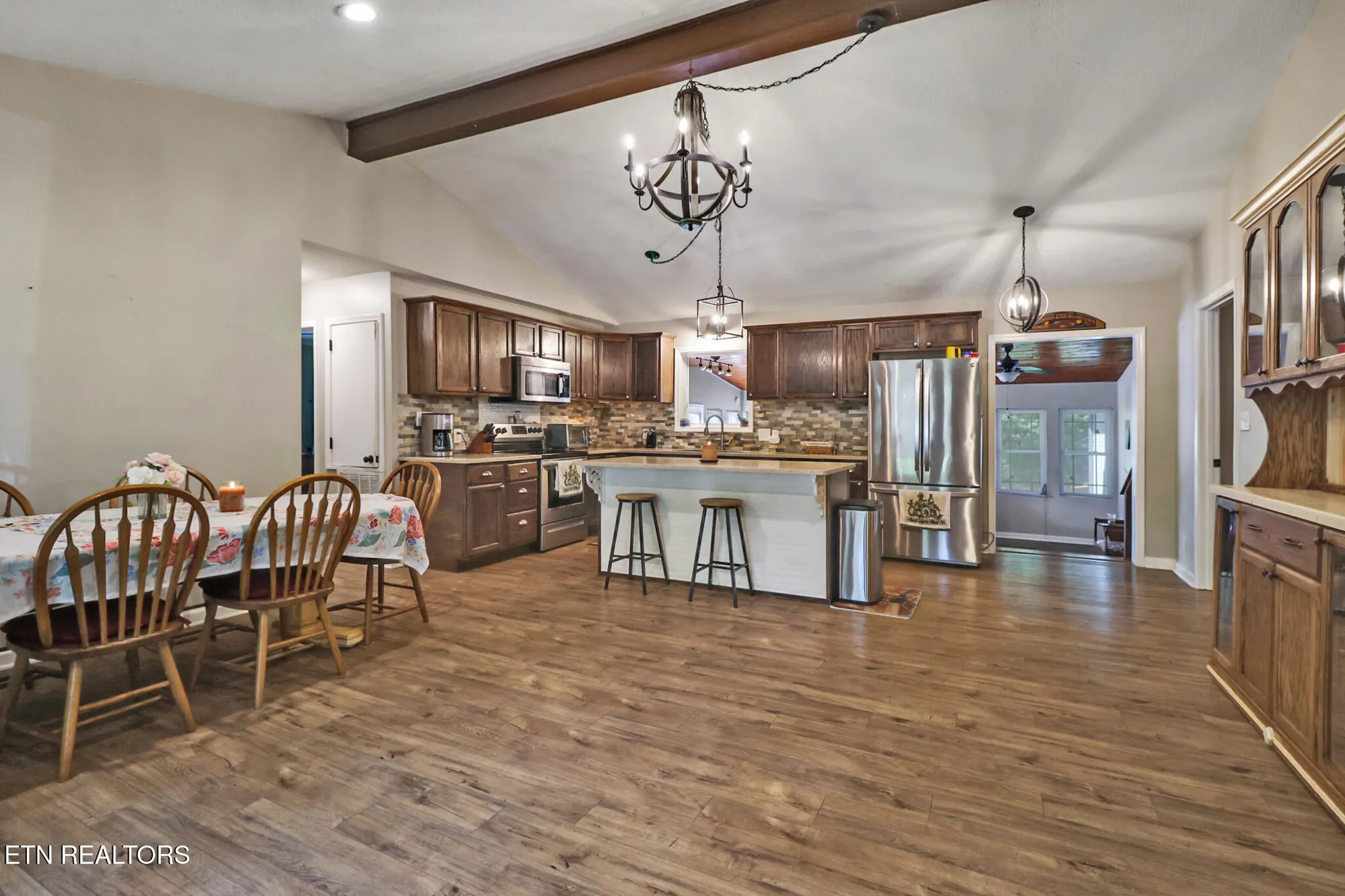 Property Slideshow image 11 of 30 | 106 jasper dr, Crossville, TN, 38558