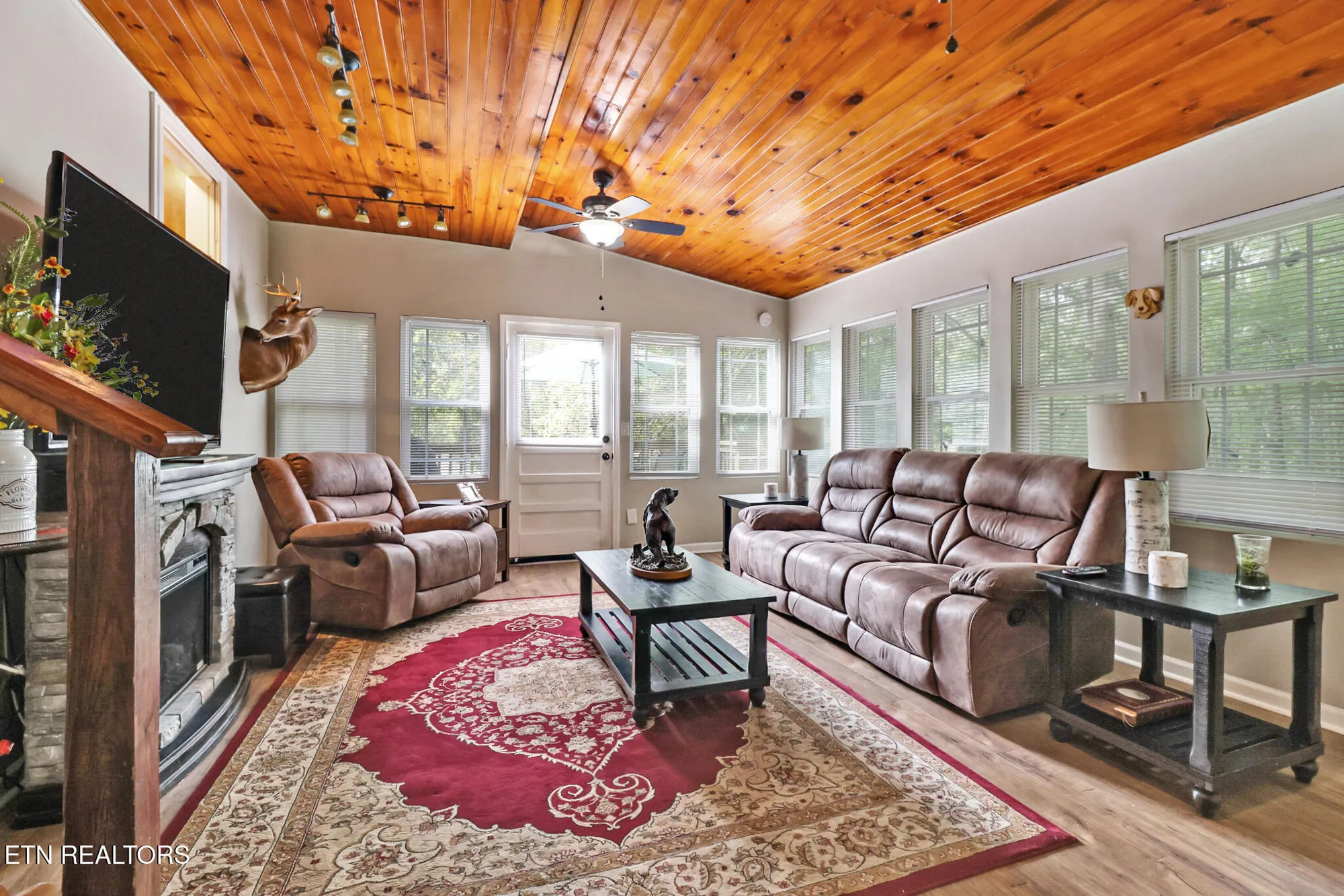 Property Slideshow image 18 of 30 | 106 jasper dr, Crossville, TN, 38558