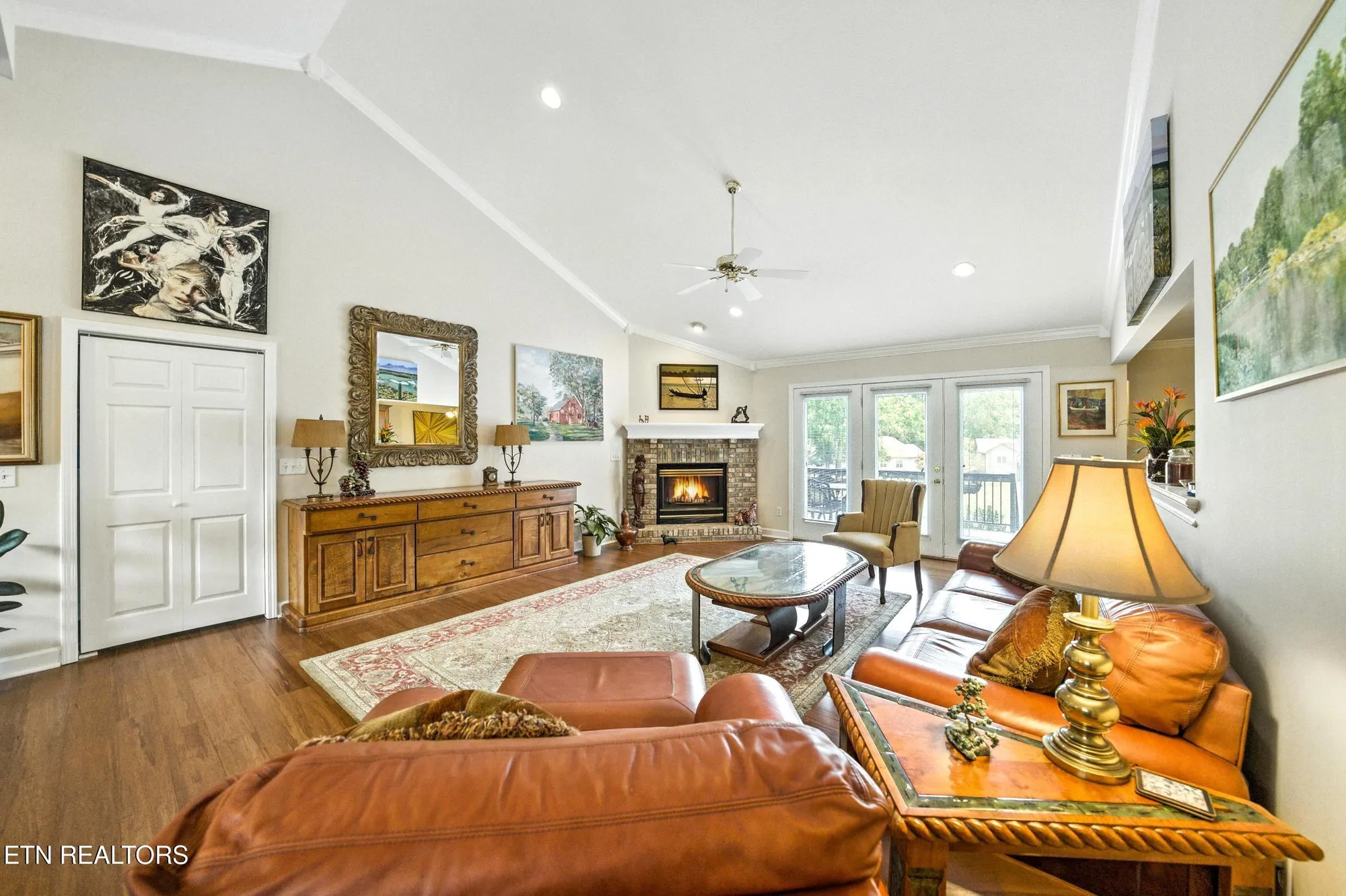 Property Slideshow image 7 of 33 | 107 oohleeno way, Loudon, TN, 37774