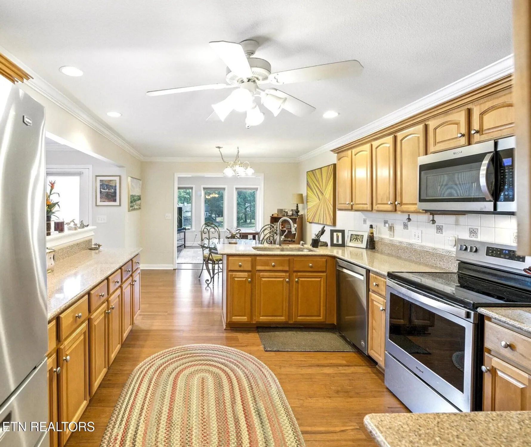 Property Slideshow image 11 of 33 | 107 oohleeno way, Loudon, TN, 37774