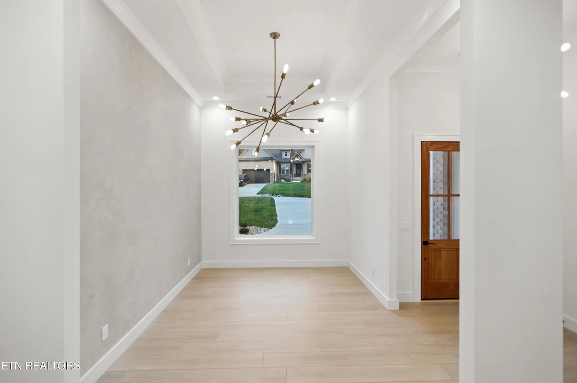 Property Slideshow image 9 of 50 | 238 gadusi way, Loudon, TN, 37774