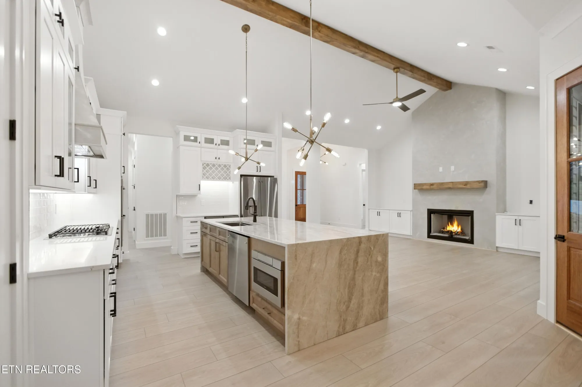 Property Slideshow image 20 of 50 | 238 gadusi way, Loudon, TN, 37774