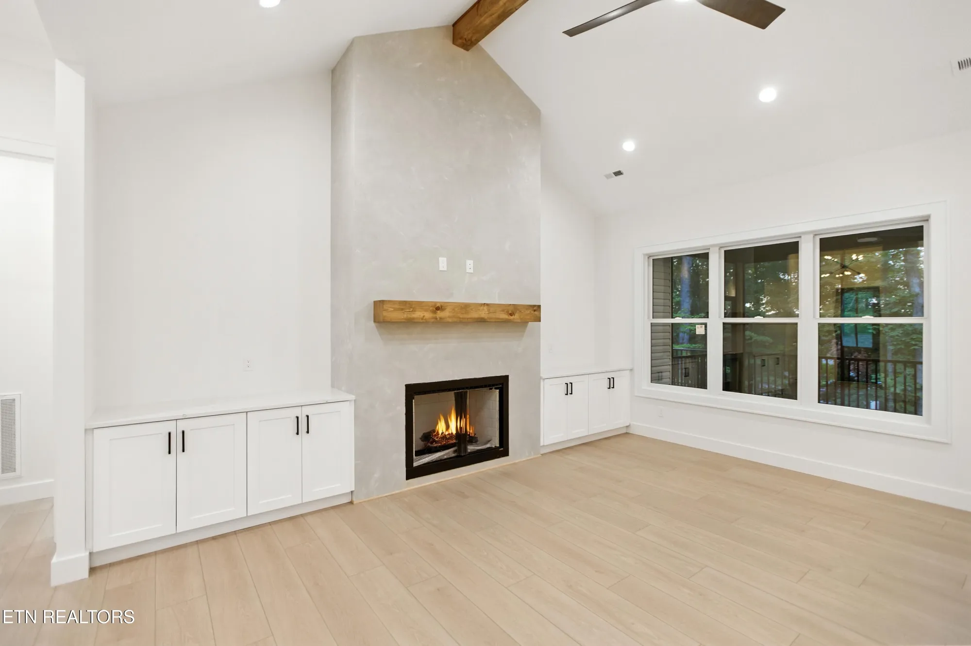 Property Slideshow image 21 of 50 | 238 gadusi way, Loudon, TN, 37774