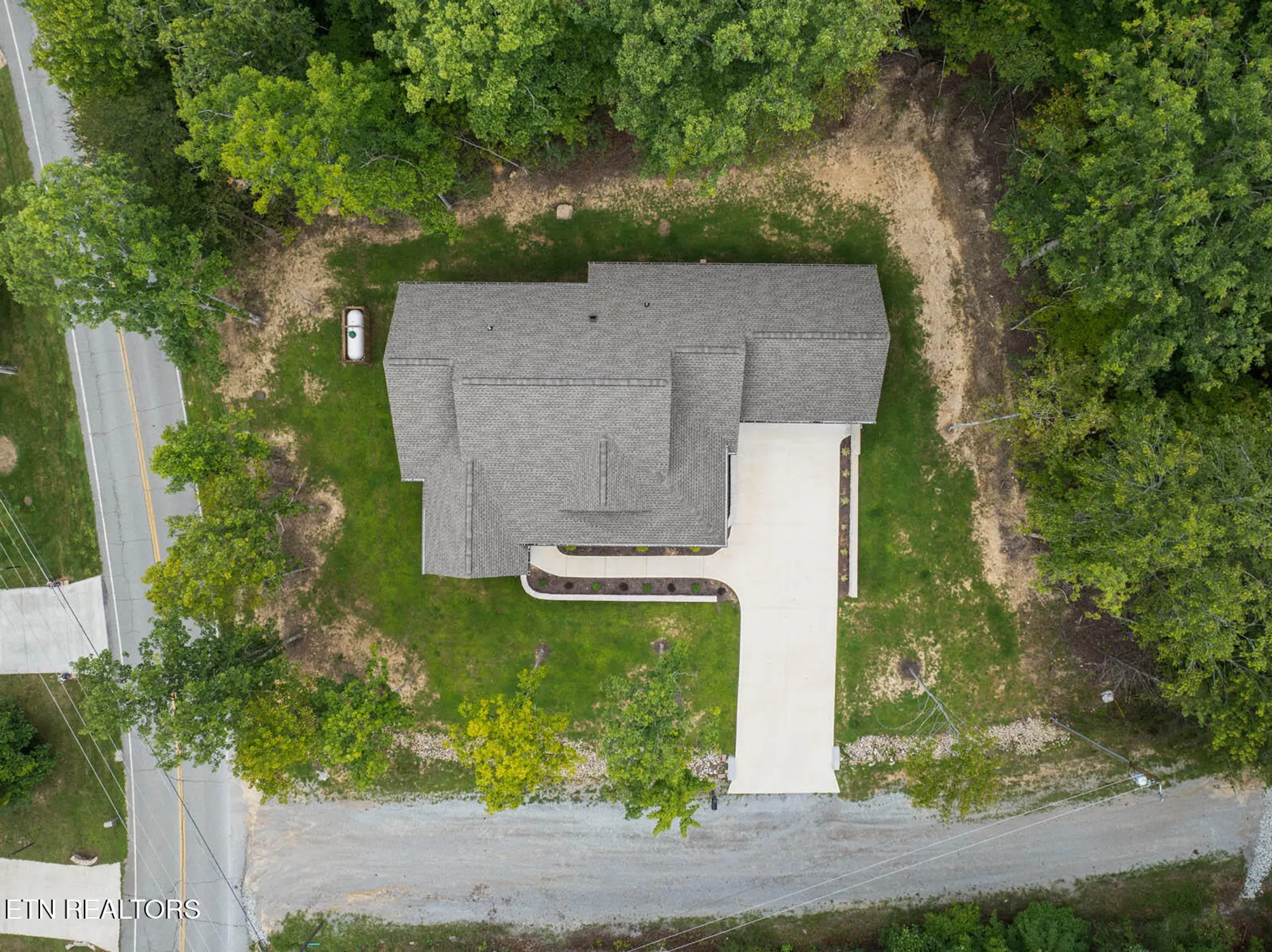 Property Slideshow image 47 of 52 | 11 brenningham ln, Crossville, TN, 38558