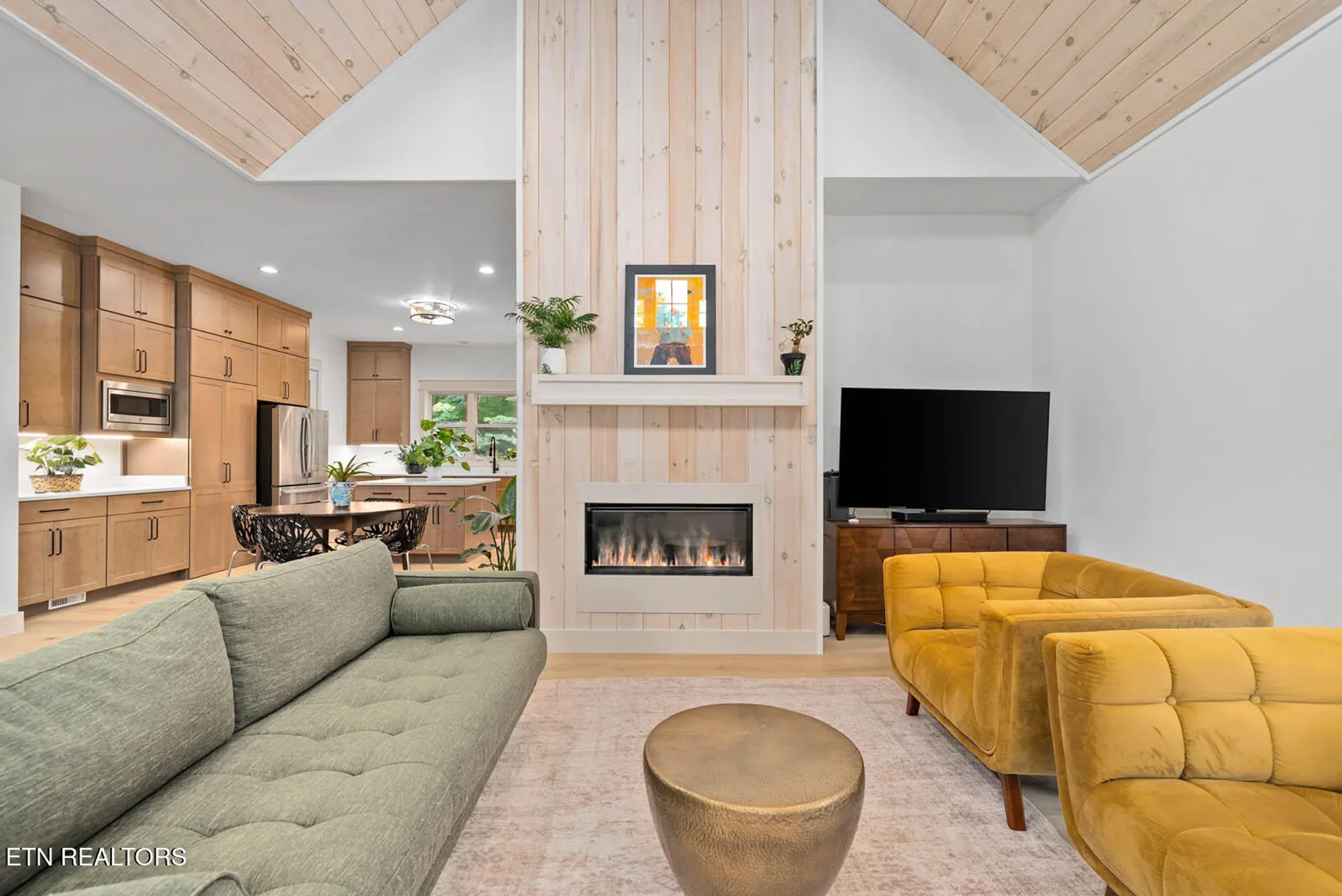 Property Slideshow image 6 of 52 | 11 brenningham ln, Crossville, TN, 38558