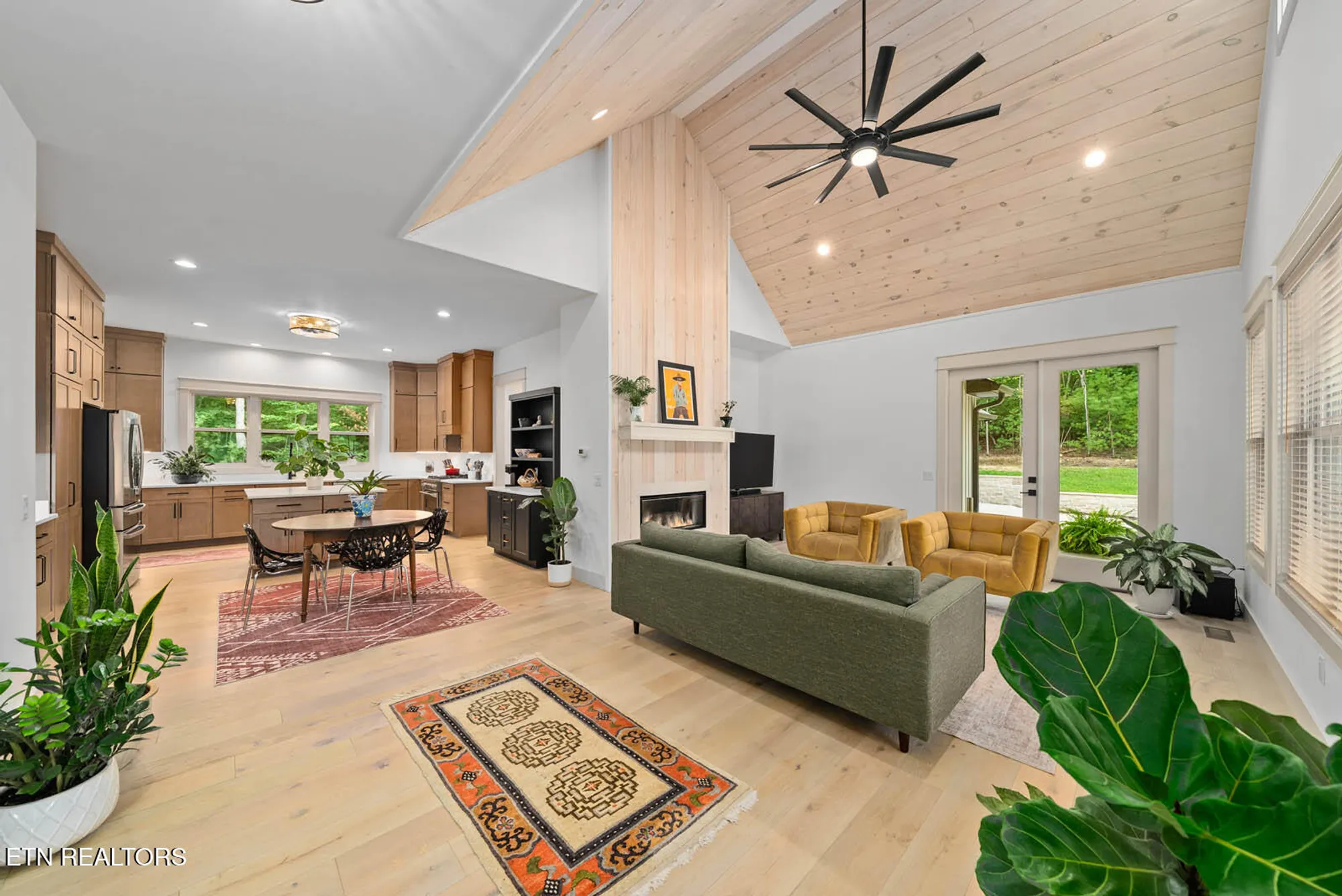 Property Slideshow image 9 of 52 | 11 brenningham ln, Crossville, TN, 38558