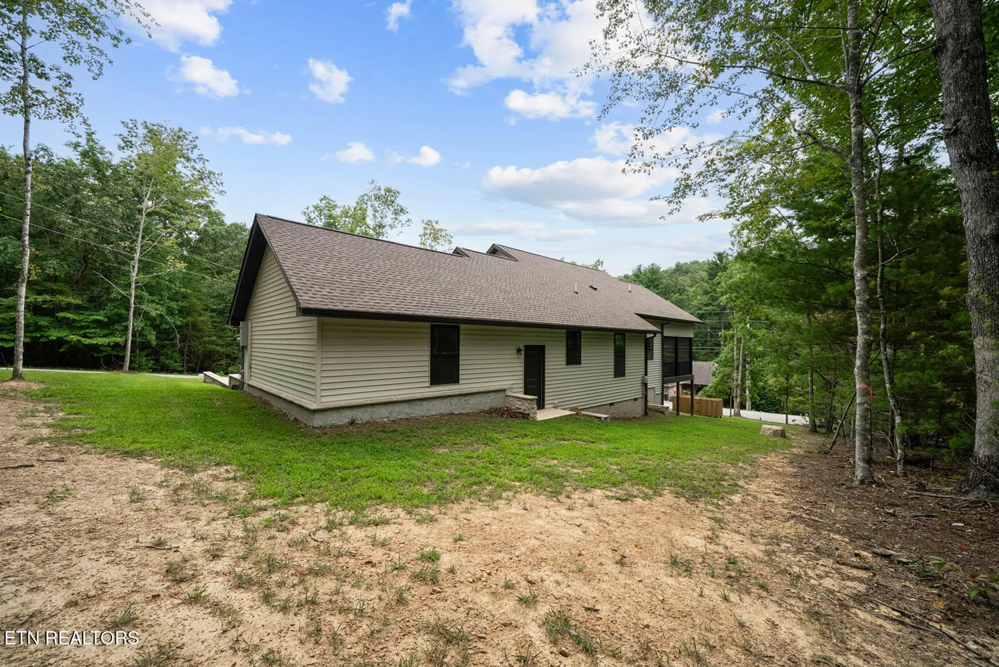 Property Slideshow image 46 of 52 | 11 brenningham ln, Crossville, TN, 38558