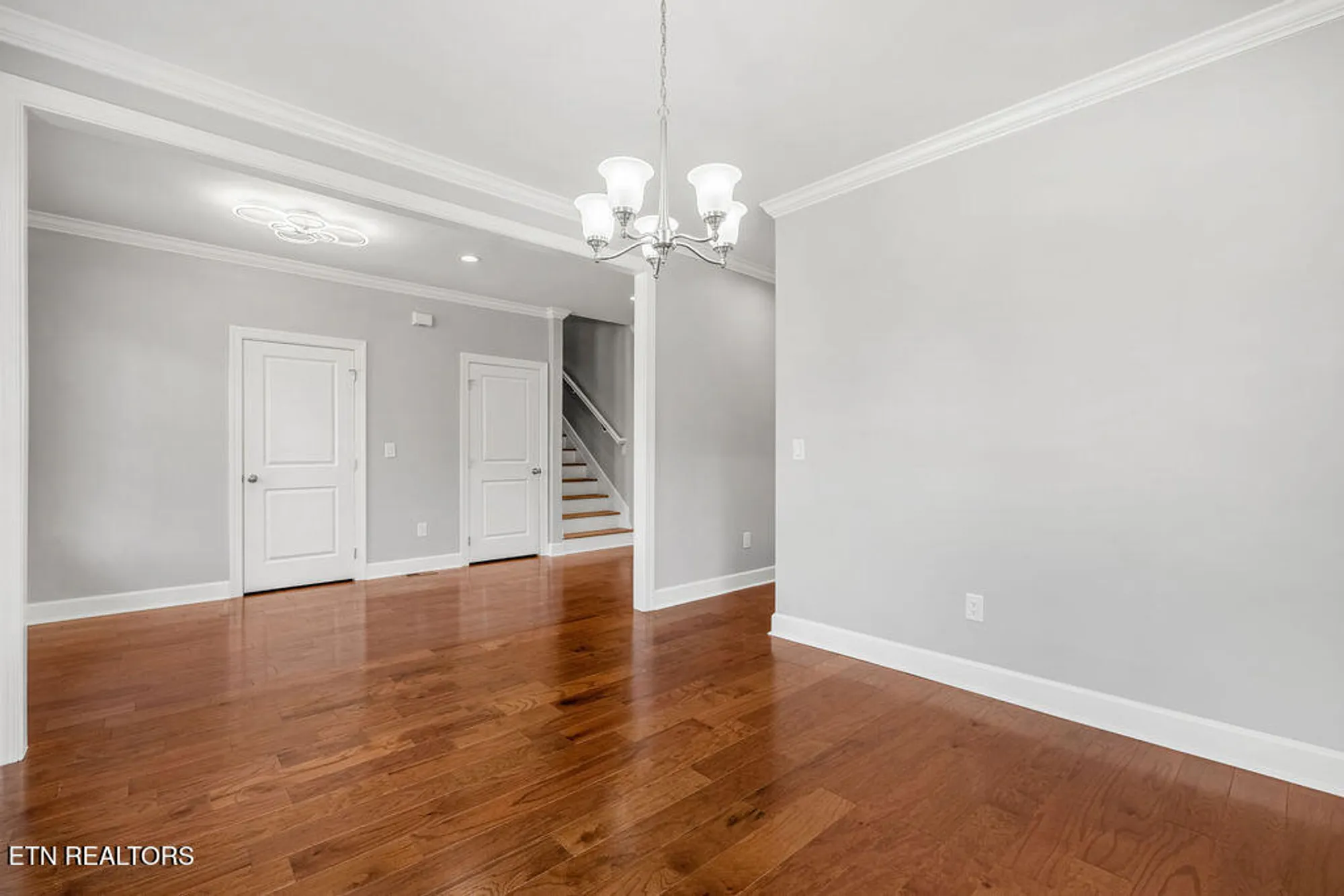 Property Slideshow image 10 of 48 | 168 amohi way, Loudon, TN, 37774