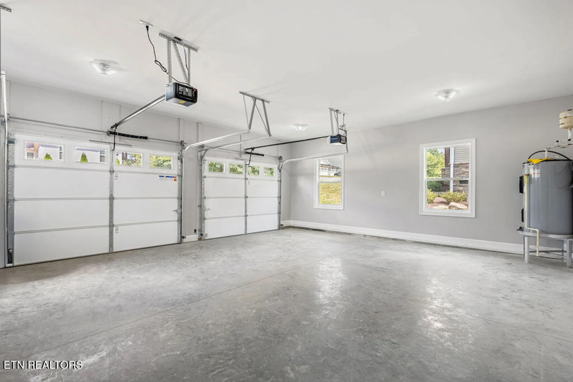 Property Slideshow image 47 of 48 | 168 amohi way, Loudon, TN, 37774