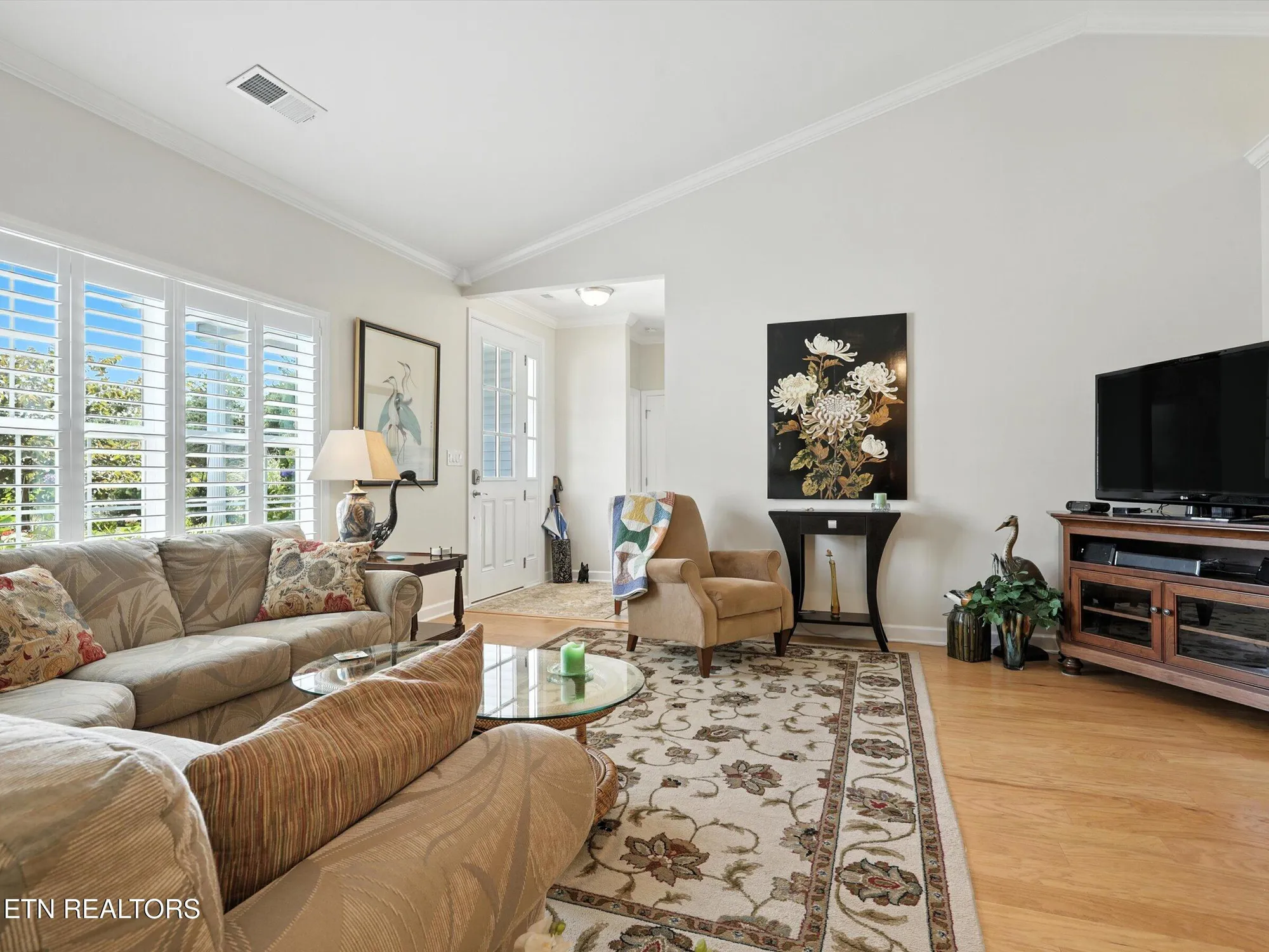 Property Slideshow image 6 of 29 | 108 pocola way, Loudon, TN, 37774