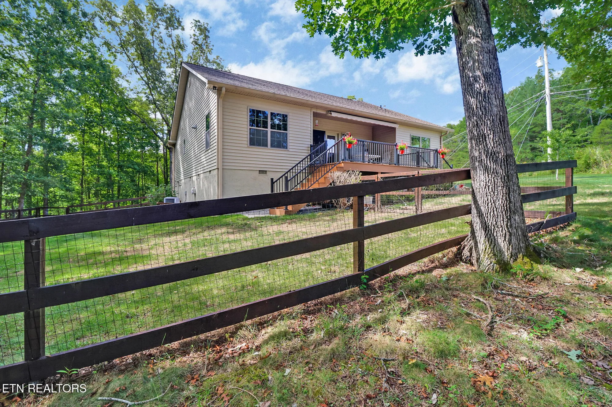 Property Slideshow image 42 of 52 | 385 westchester dr, Crossville, TN, 38558
