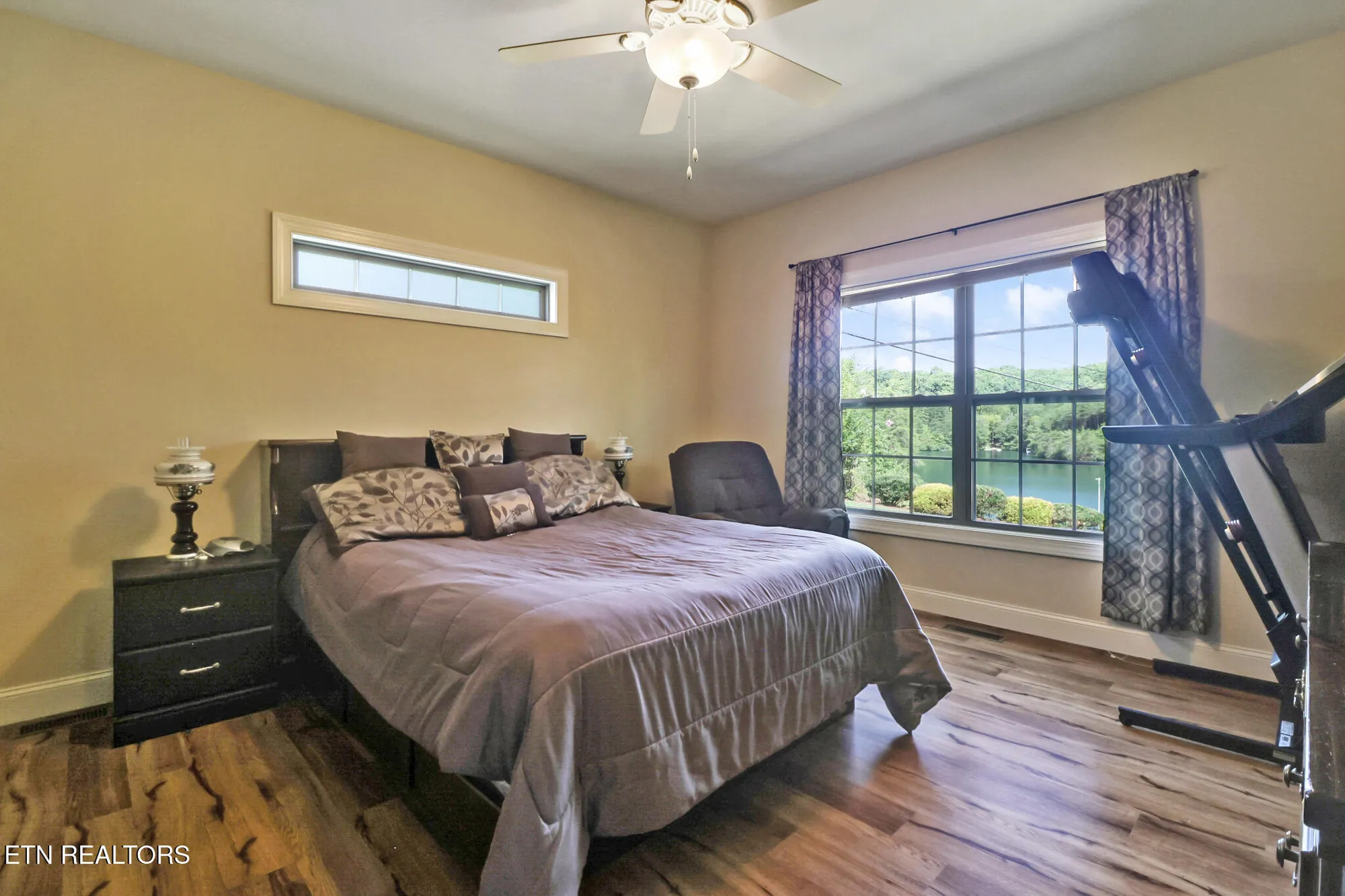 Property Slideshow image 21 of 52 | 385 westchester dr, Crossville, TN, 38558