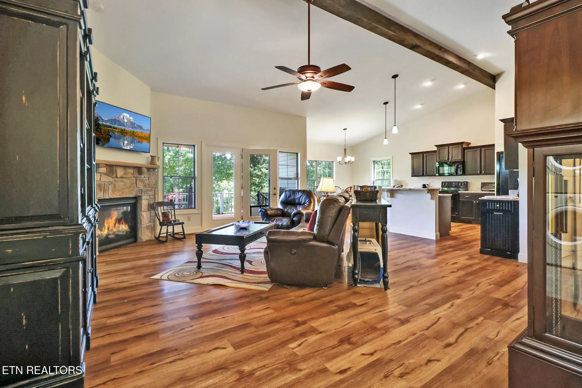 Property Slideshow image 12 of 52 | 385 westchester dr, Crossville, TN, 38558