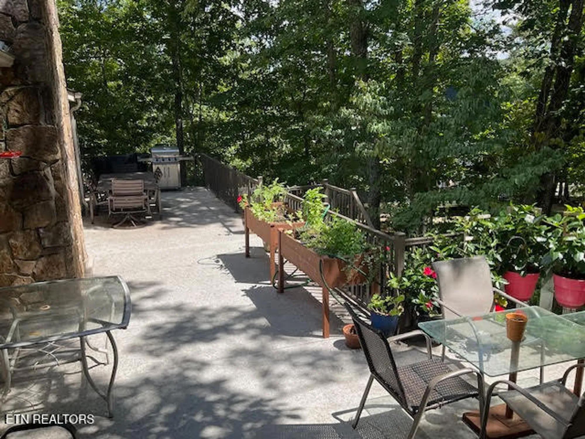 Property Slideshow image 42 of 51 | 128 cathedral dr, Crossville, TN, 38558